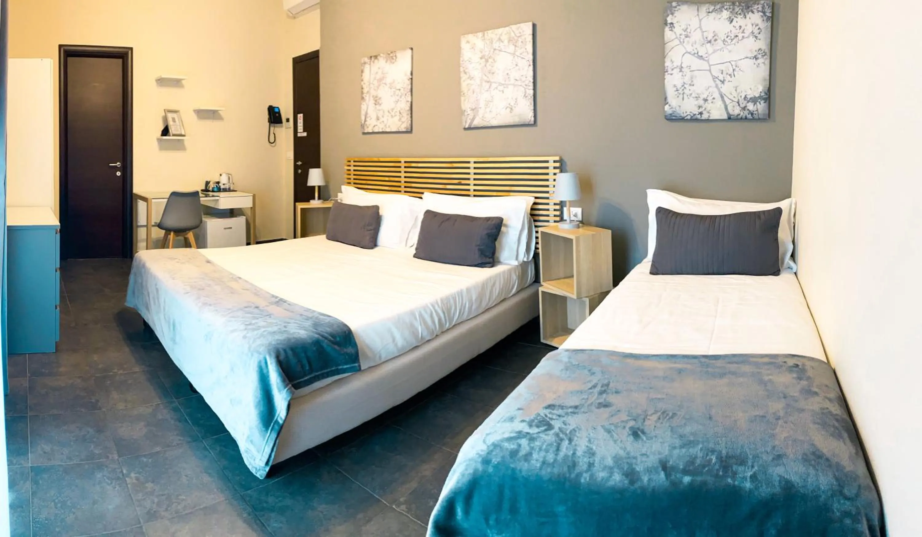 Bedroom, Bed in Hotel Ristorante Centosedici