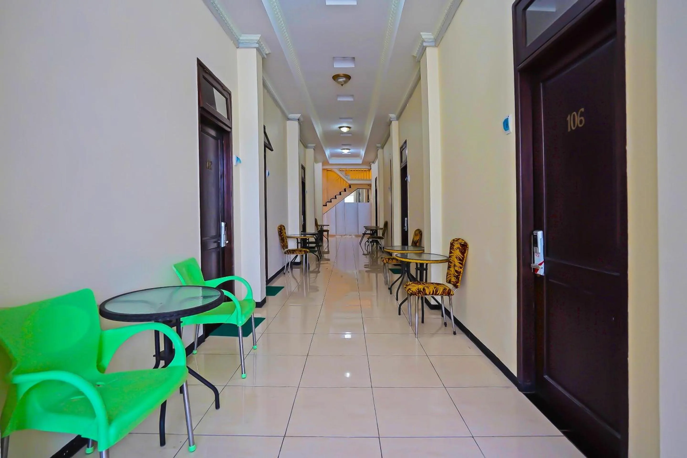 Lobby or reception in OYO Life 511 Grace Residence