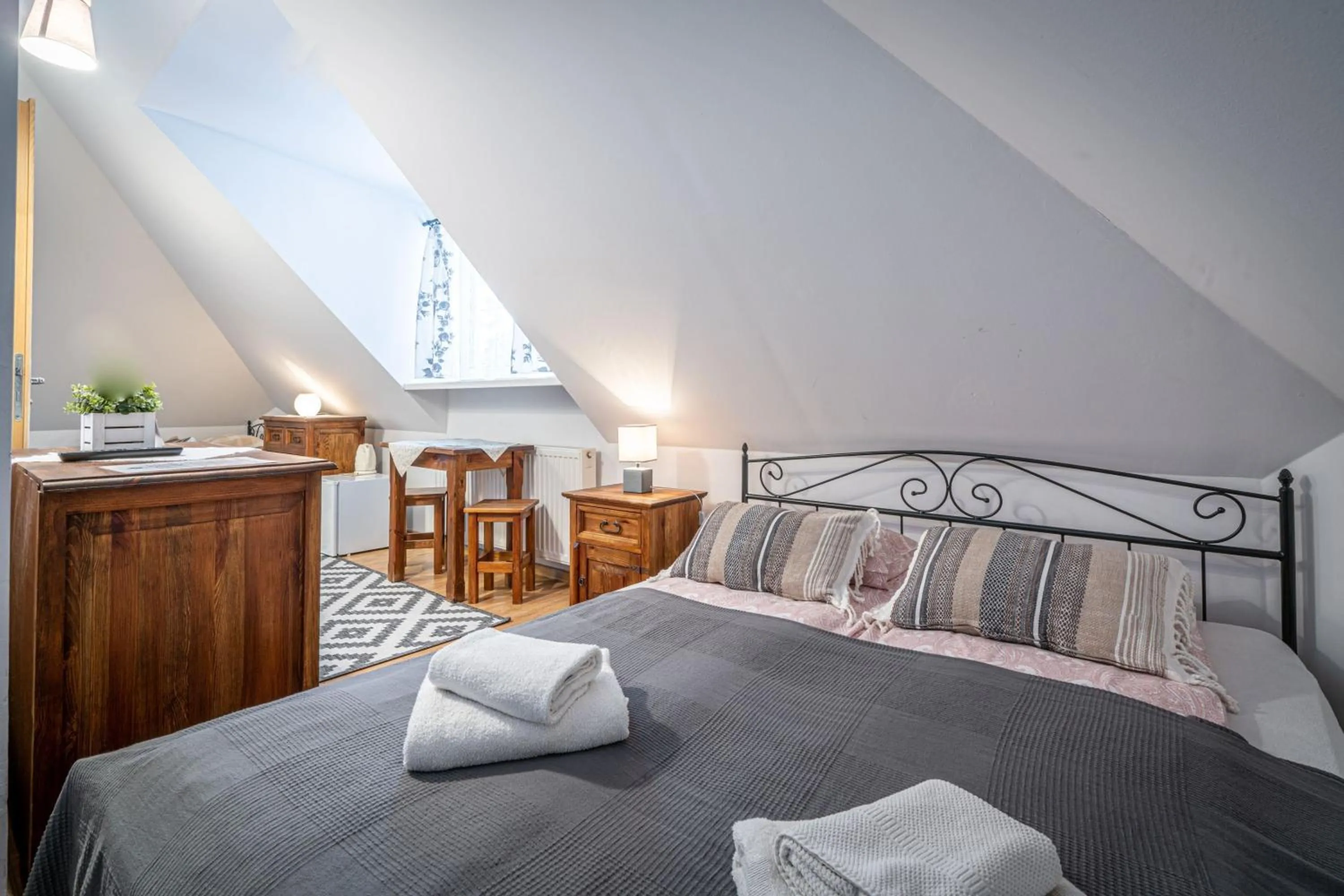 Bed in Willa Fryzowiczówka