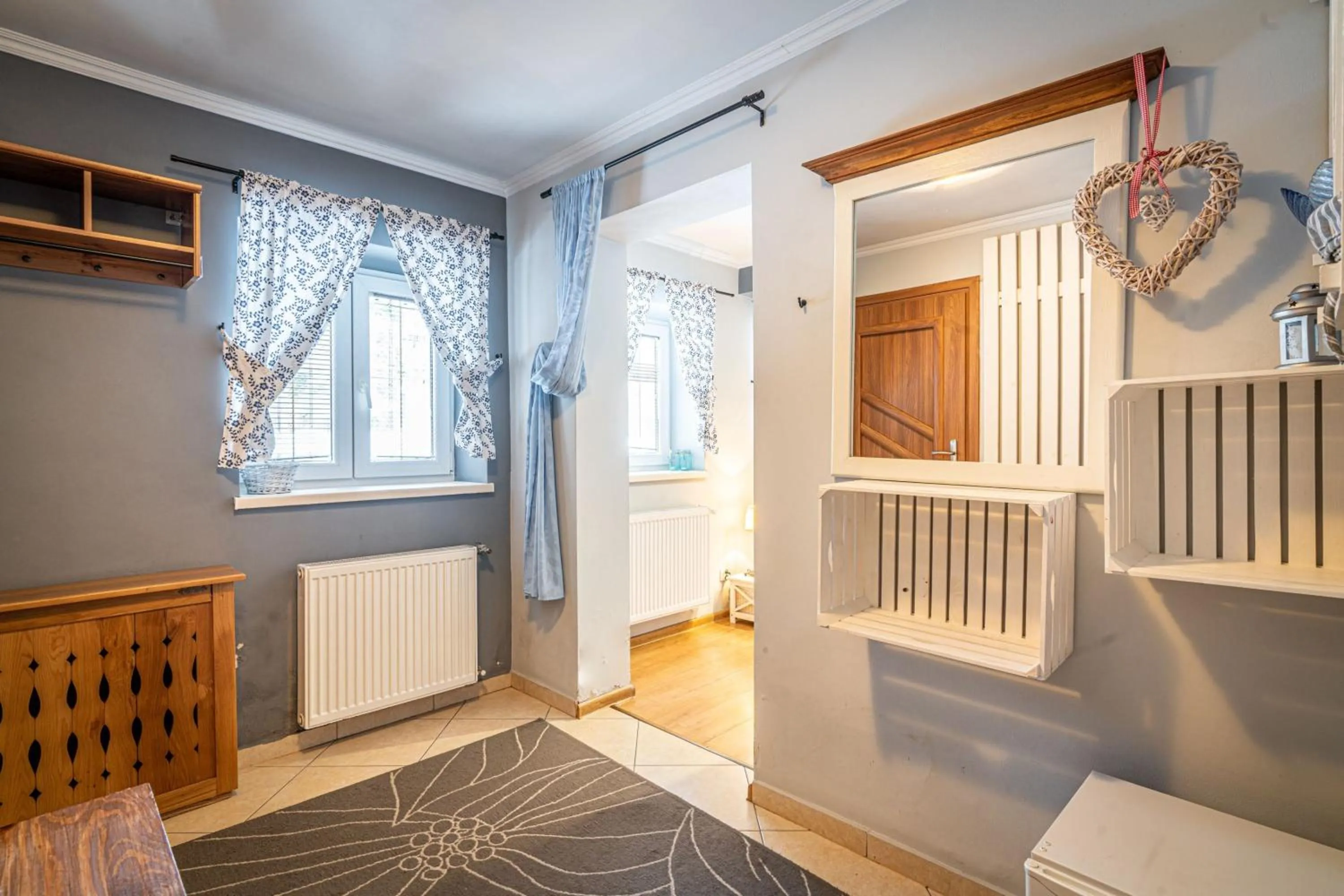 Photo of the whole room, Bed in Willa Fryzowiczówka