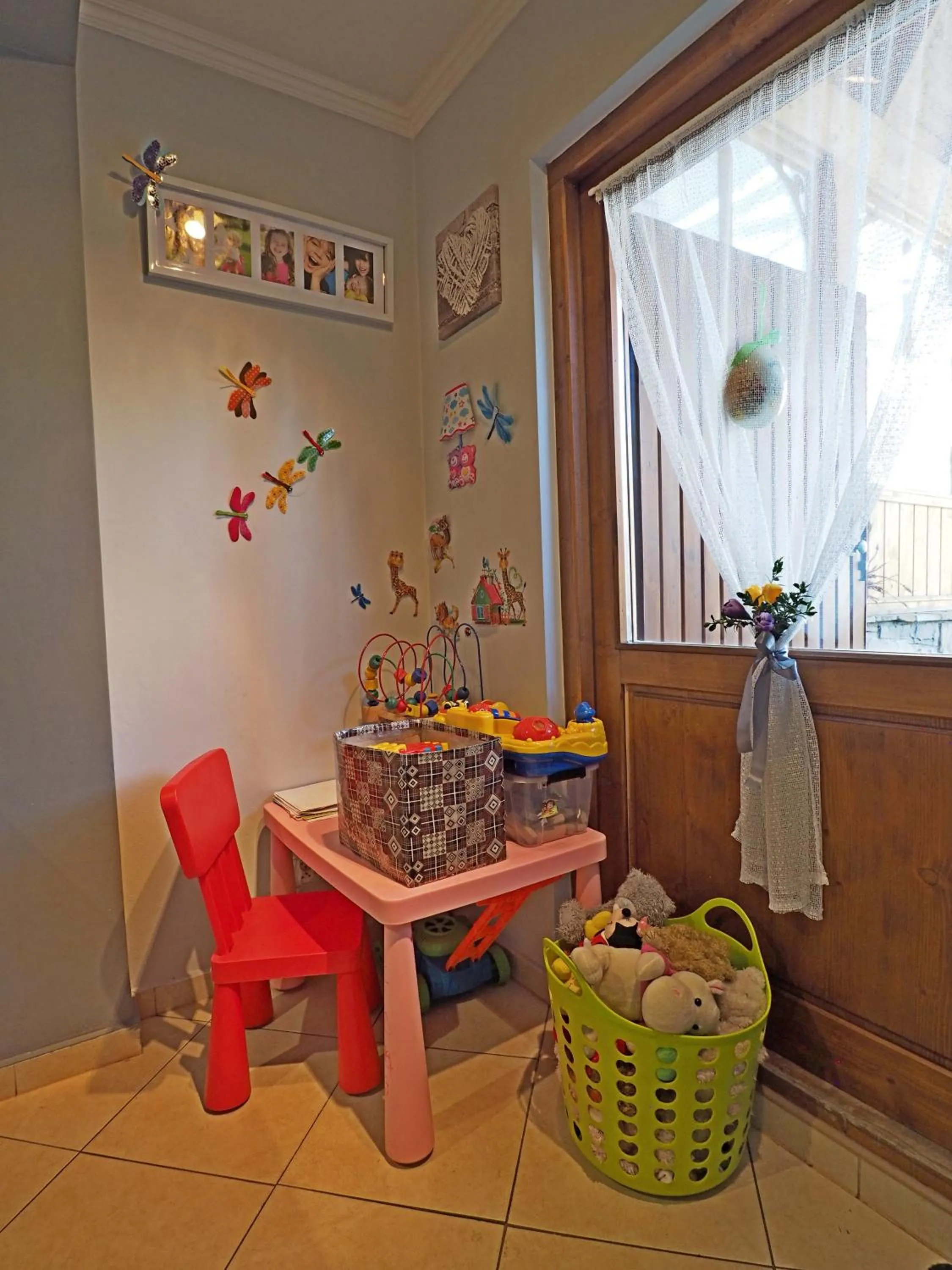Children play ground in Willa Fryzowiczówka