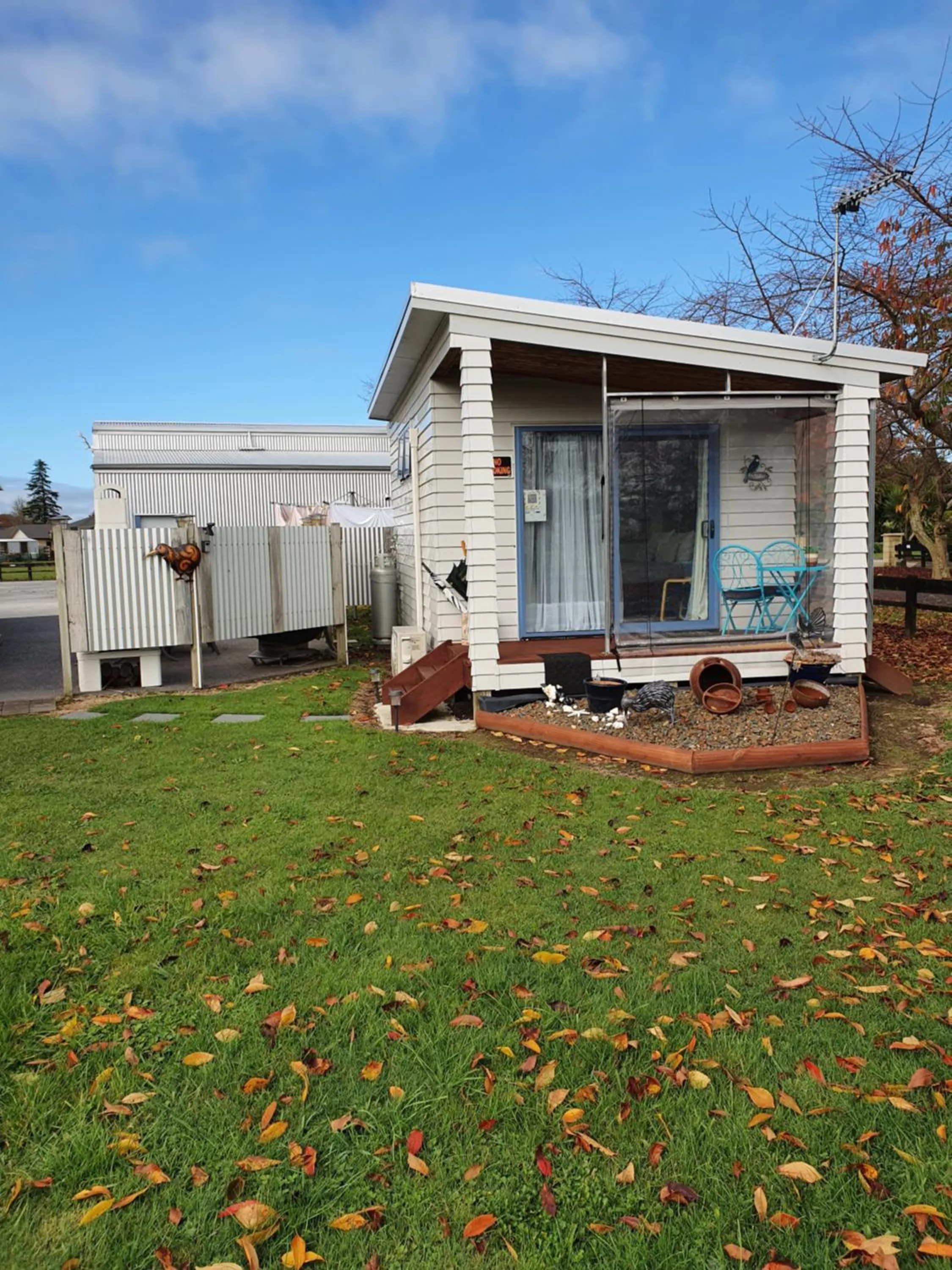 Property building in Denchys B&B