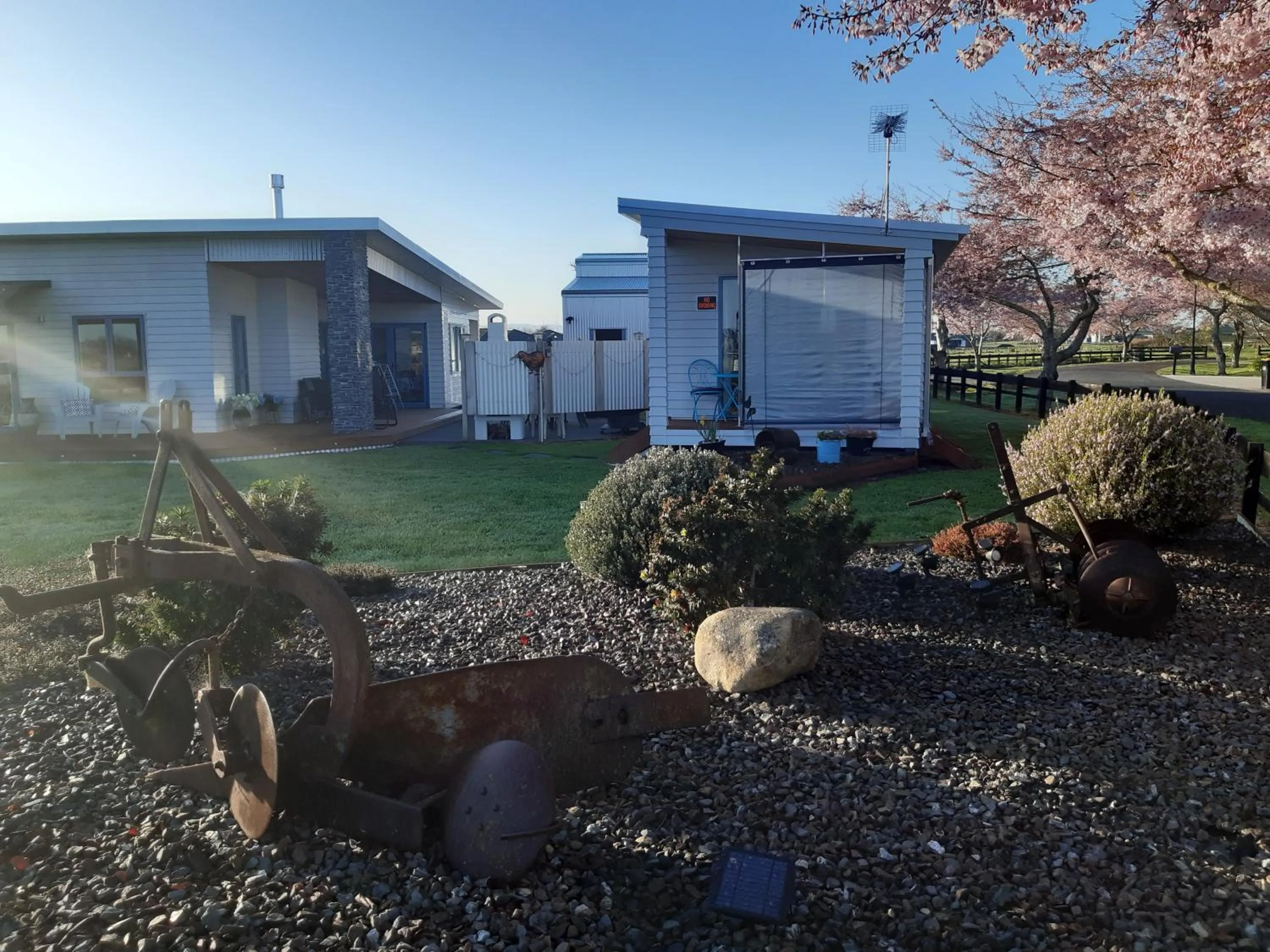 Property building in Denchys B&B