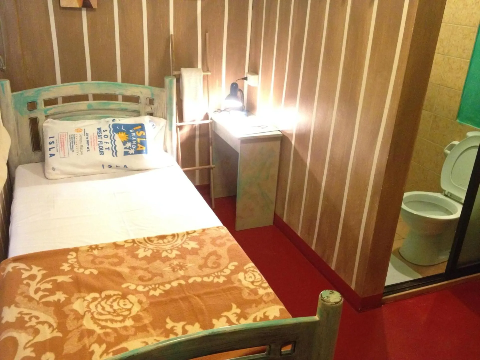 Photo of the whole room, Bed in Gabby's Bed & Breakfast