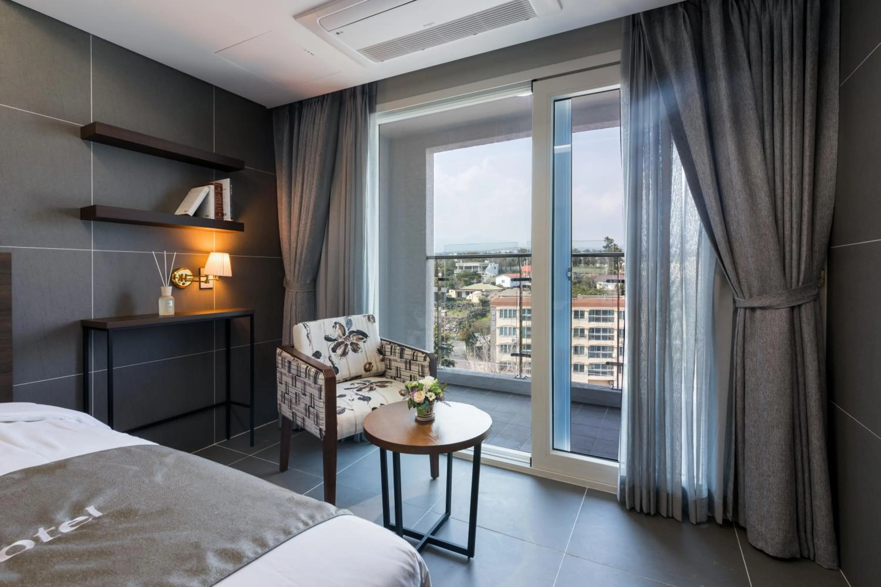 Co-op City Hotel Harborview