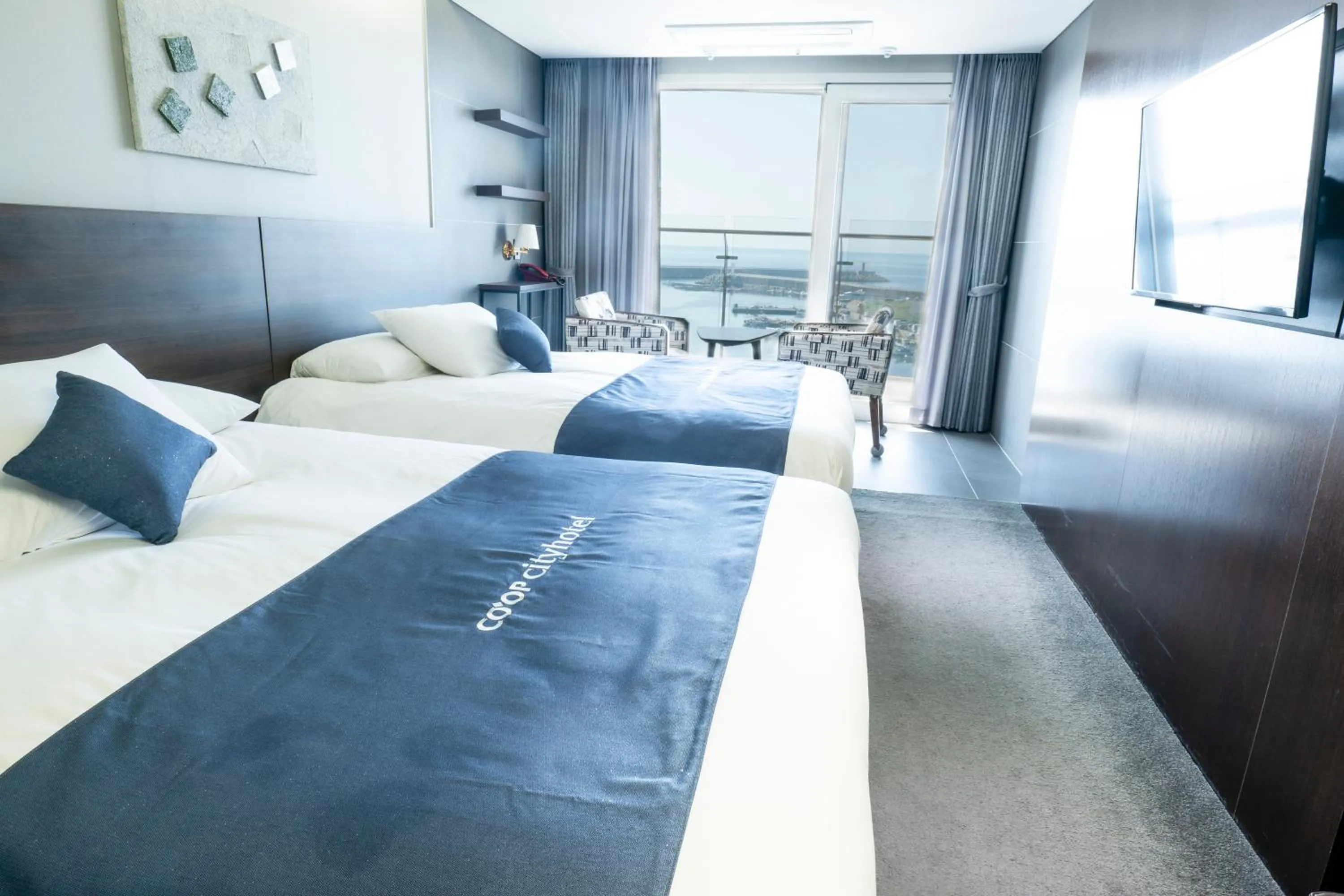 Co-op City Hotel Harborview