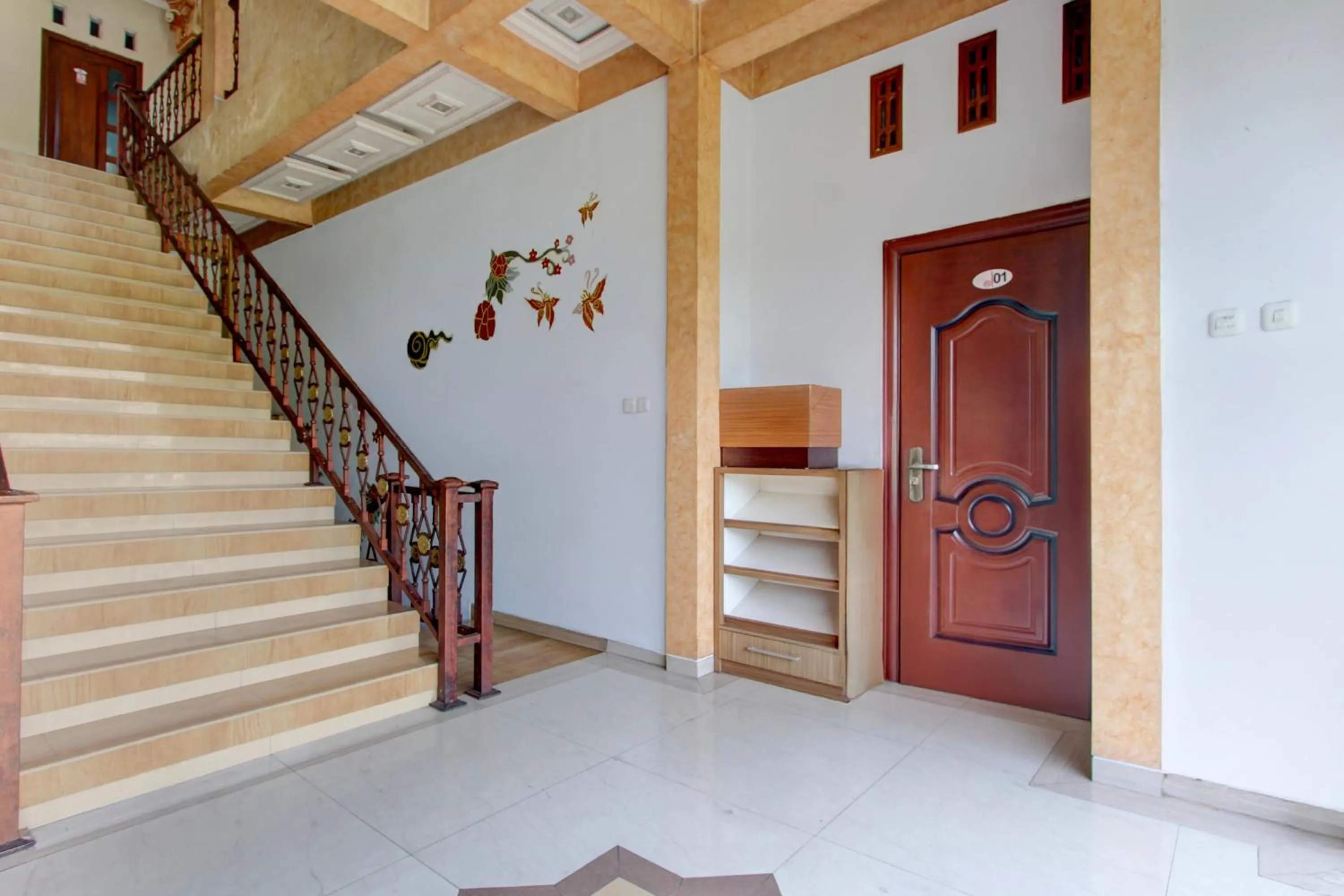 Lobby or reception in Hotel O Yogyakarta near Jogja City Mall formerly Bama Guesthouse