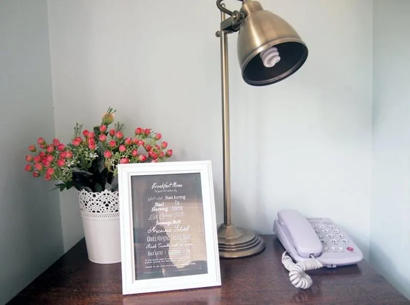 Cottonwood Bed & Breakfast House Bandung