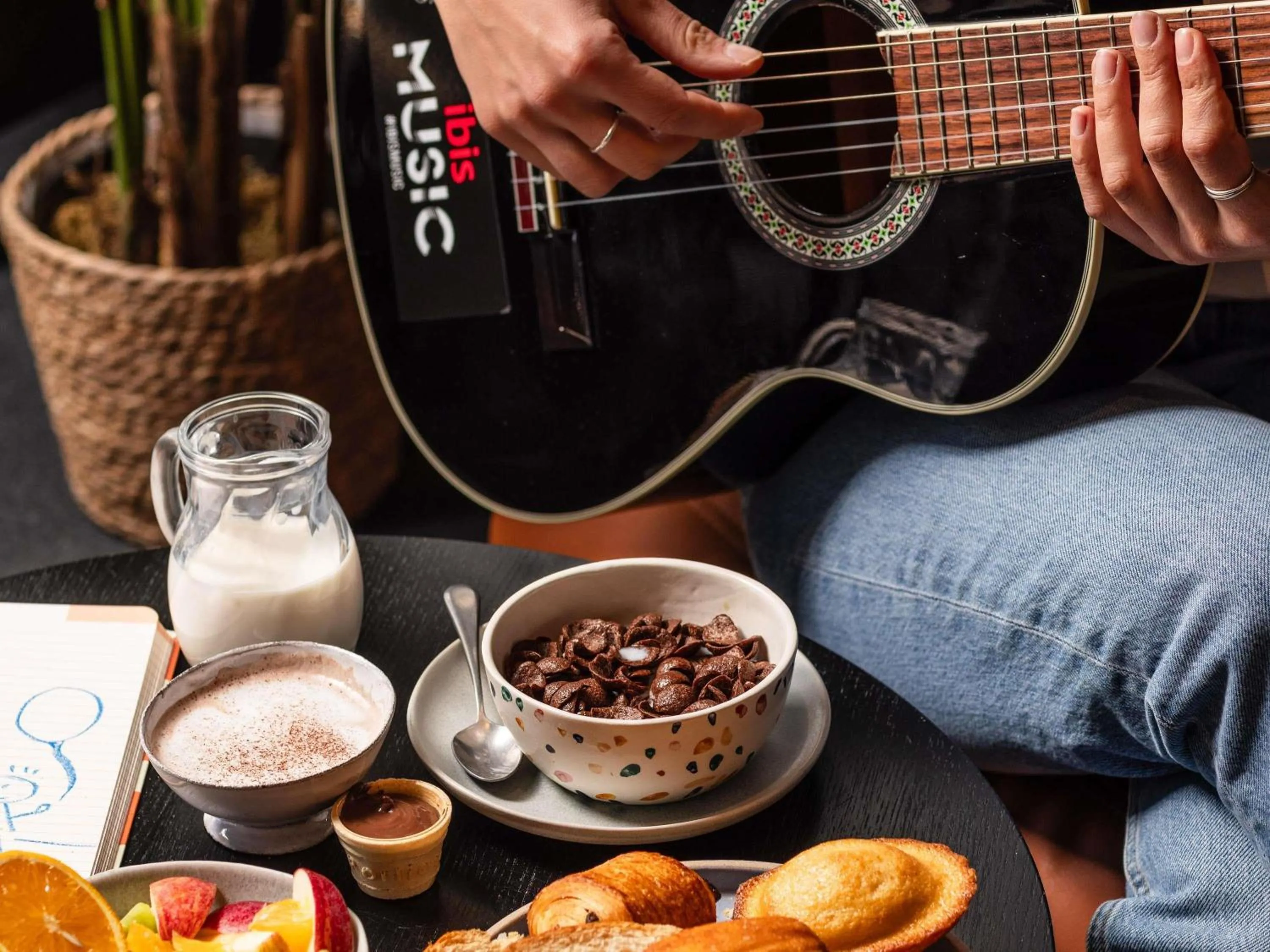 Breakfast in ibis Lyon Est Chaponnay