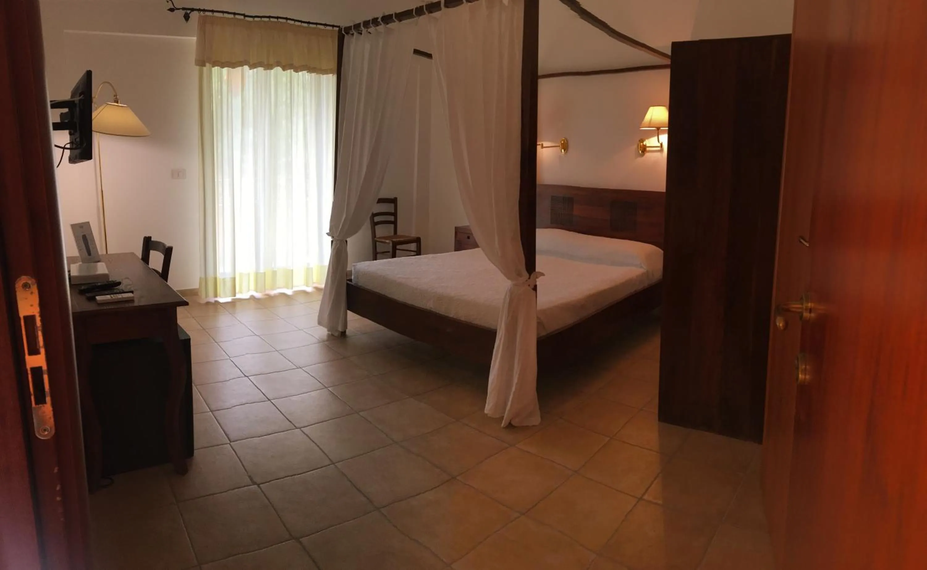 Photo of the whole room, Bed in Hotel Resort Poggio degli Ulivi