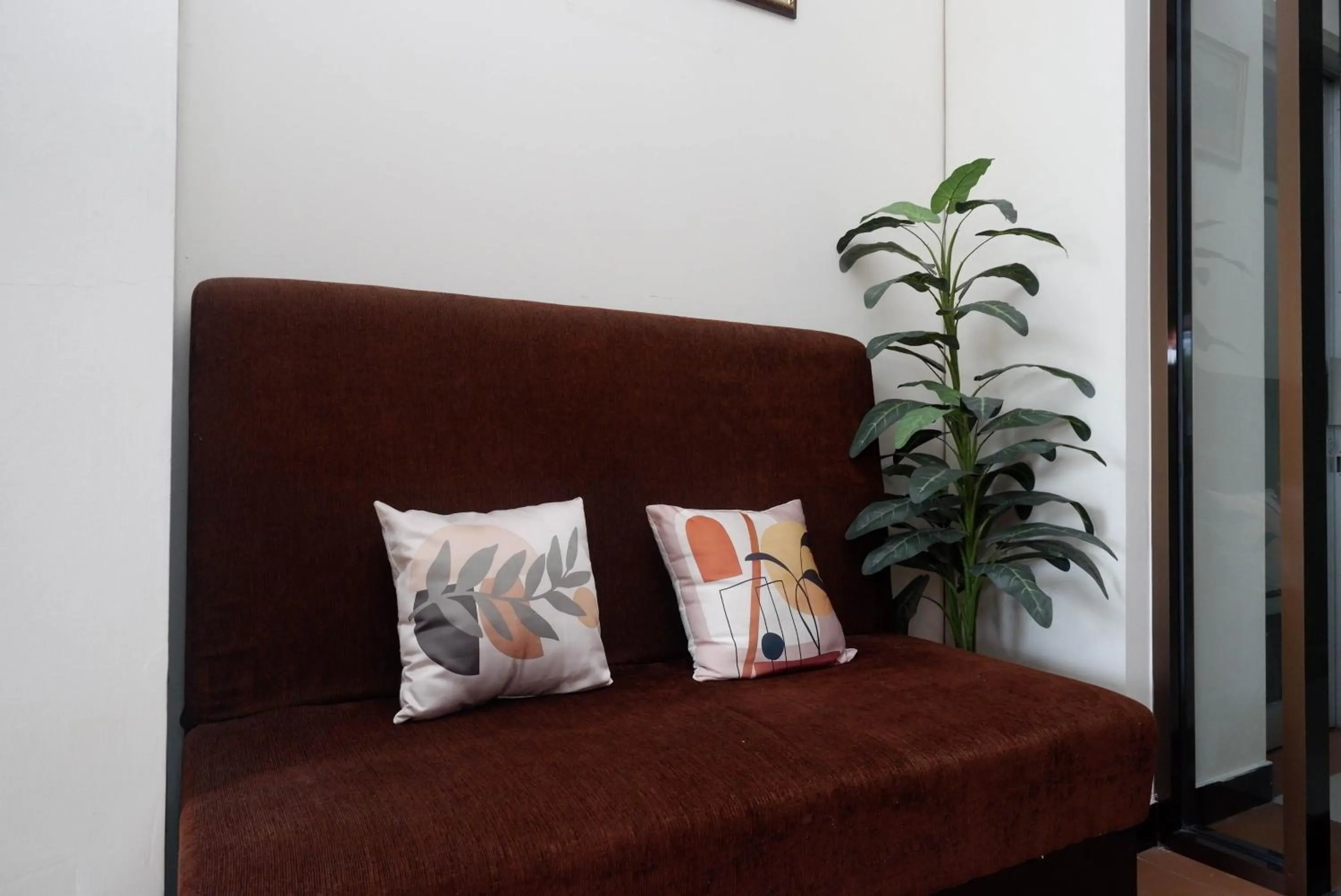 RedDoorz Syariah At Namira Hotel