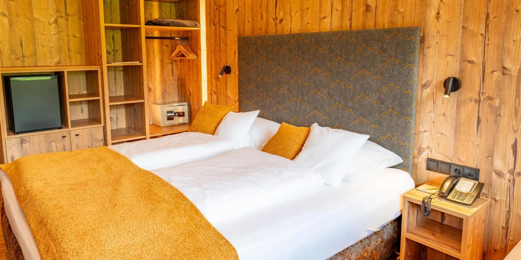 Photo of the whole room, Bed in Alpenbad Hotel Hohenhaus