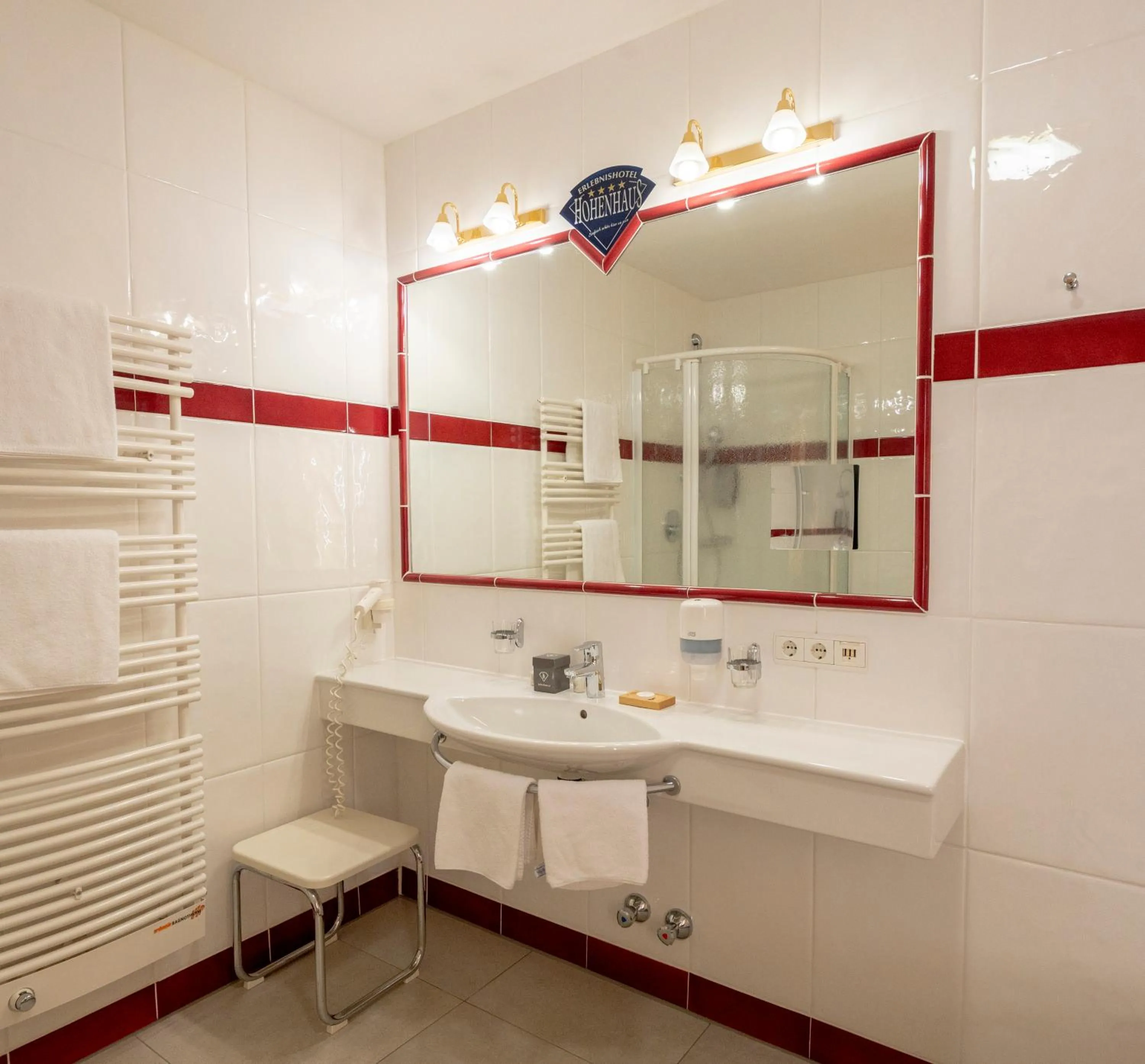 Bathroom in Alpenbad Hotel Hohenhaus