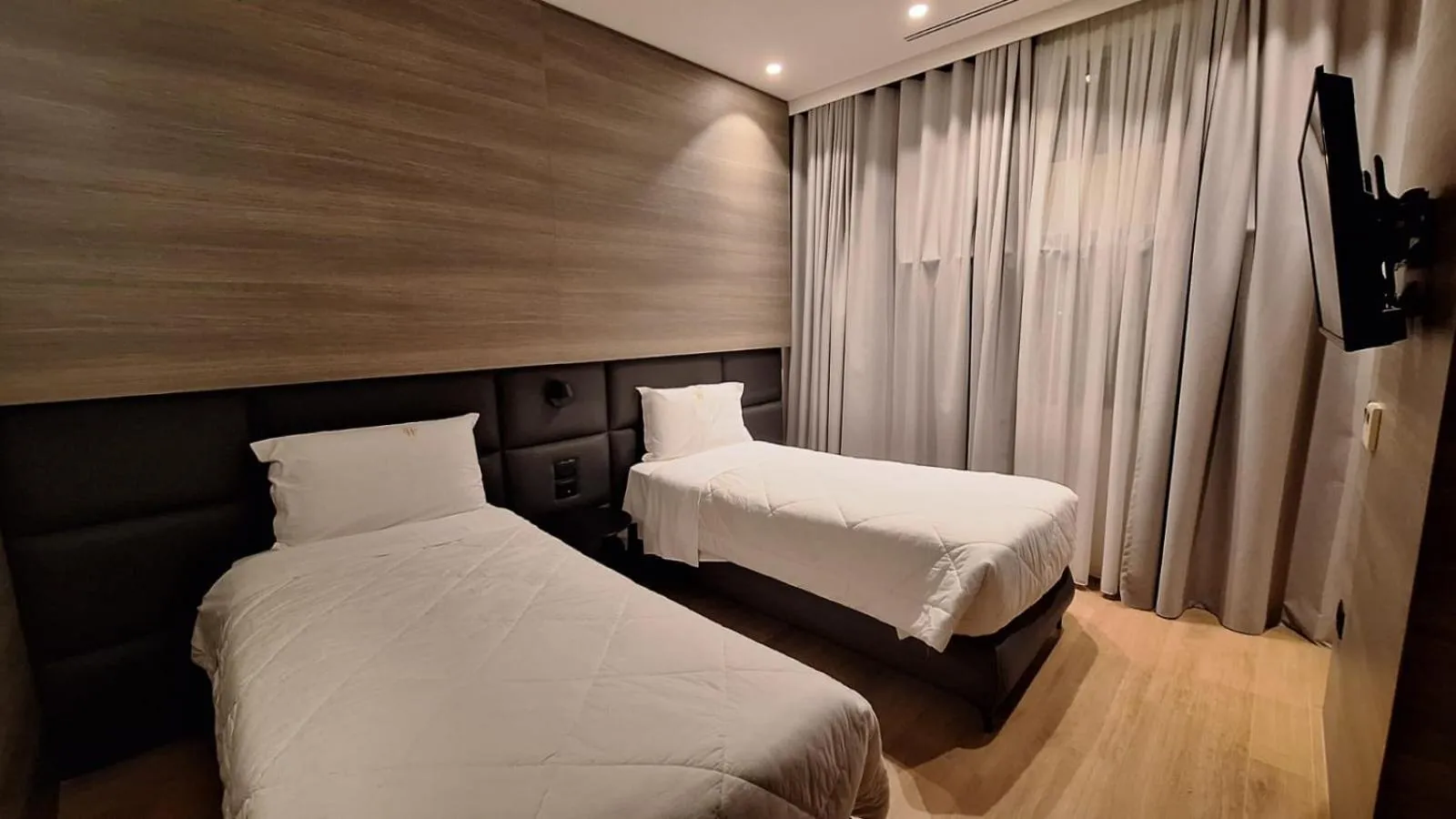 Bedroom, Bed in Hotel Partner & SPA