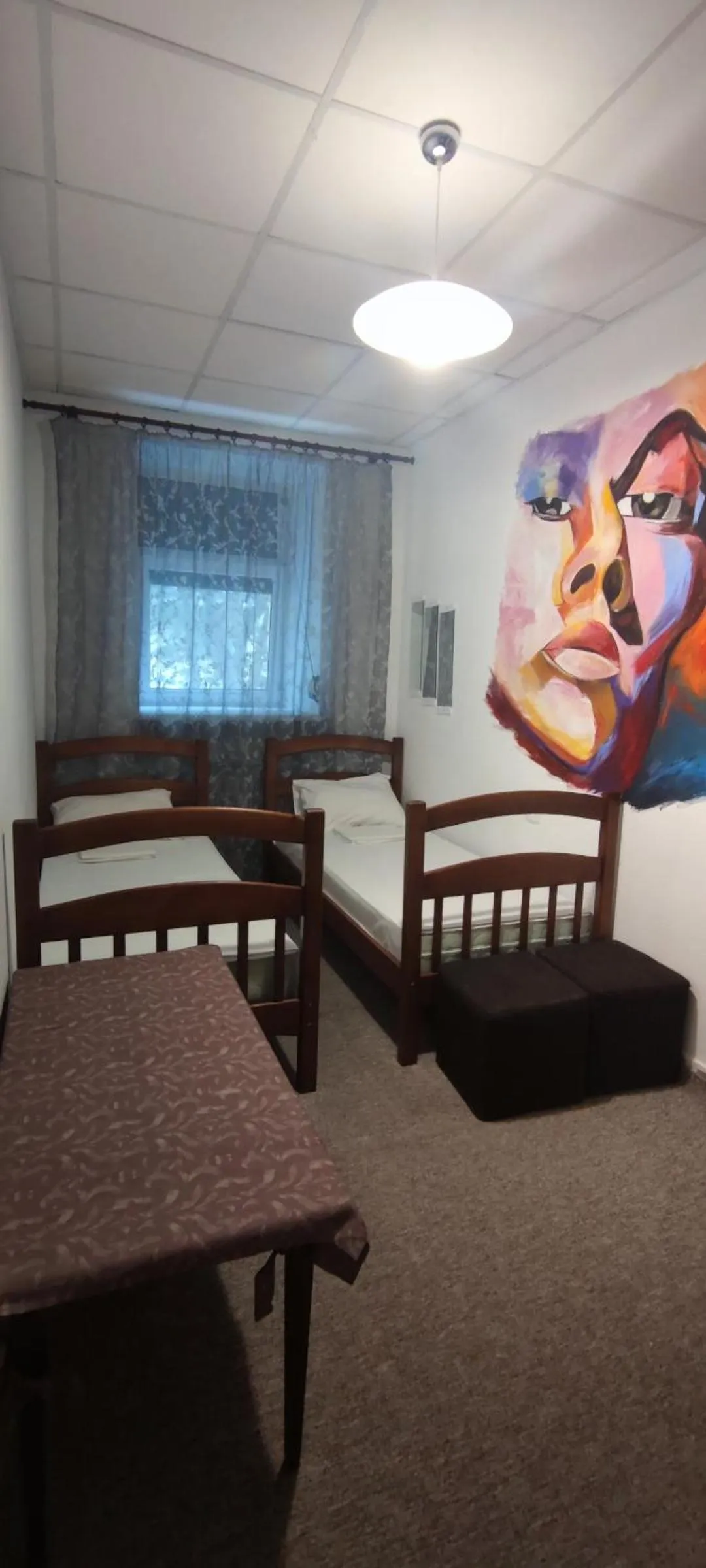 Bed in Friends Forever