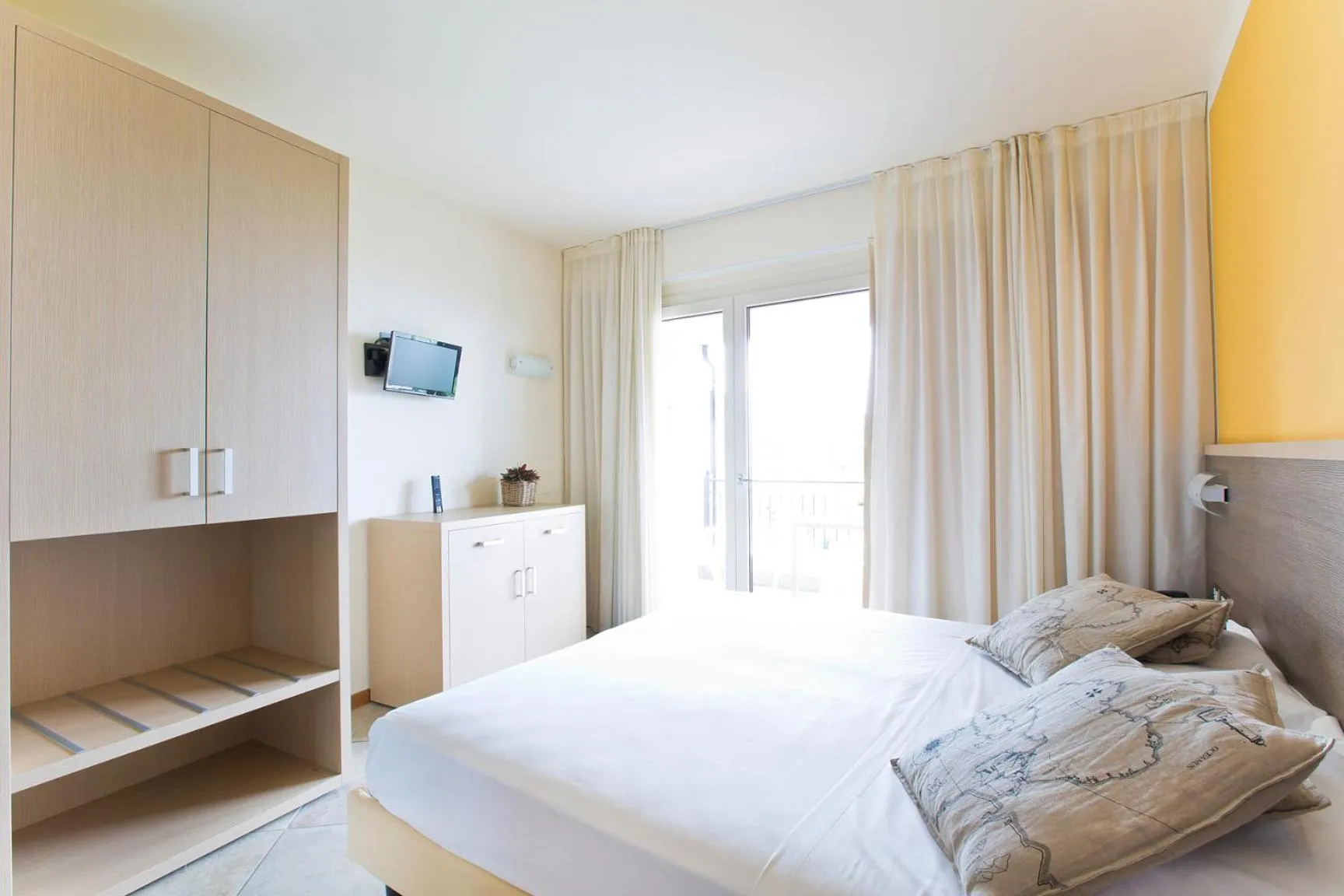 Photo of the whole room, Bed in Hotel Belvedere