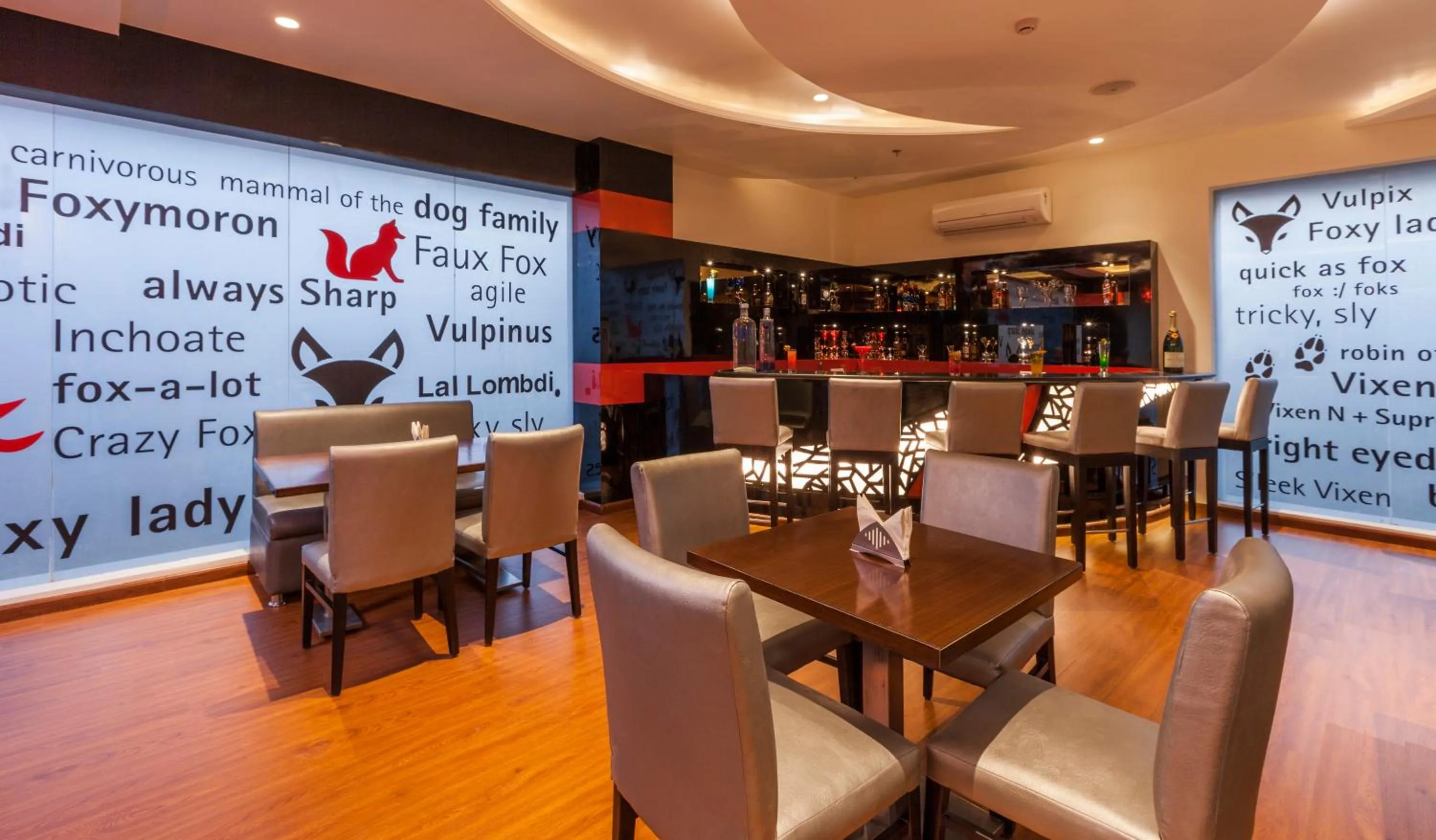 Lounge or bar in Red Fox by Lemon Tree Hotels, Alwar