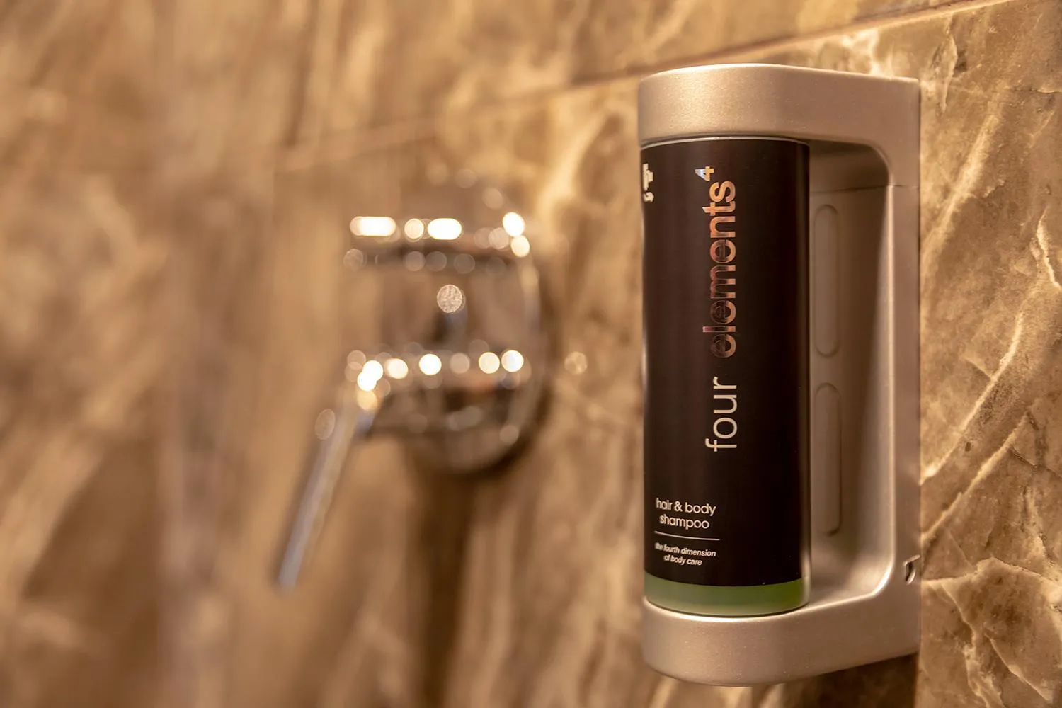 Shower in 4 SMART HOTEL