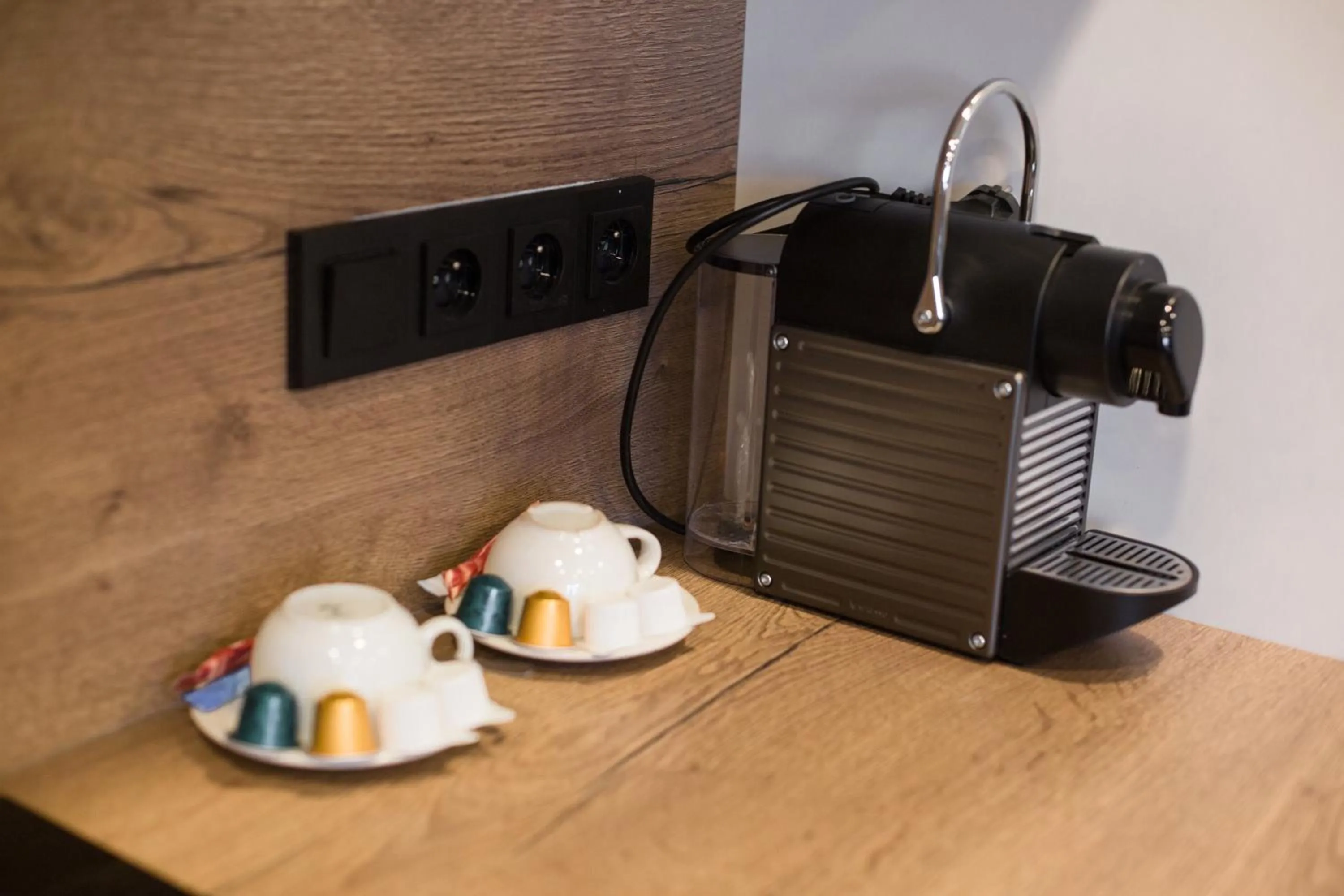 Coffee/tea facilities in 4 SMART HOTEL