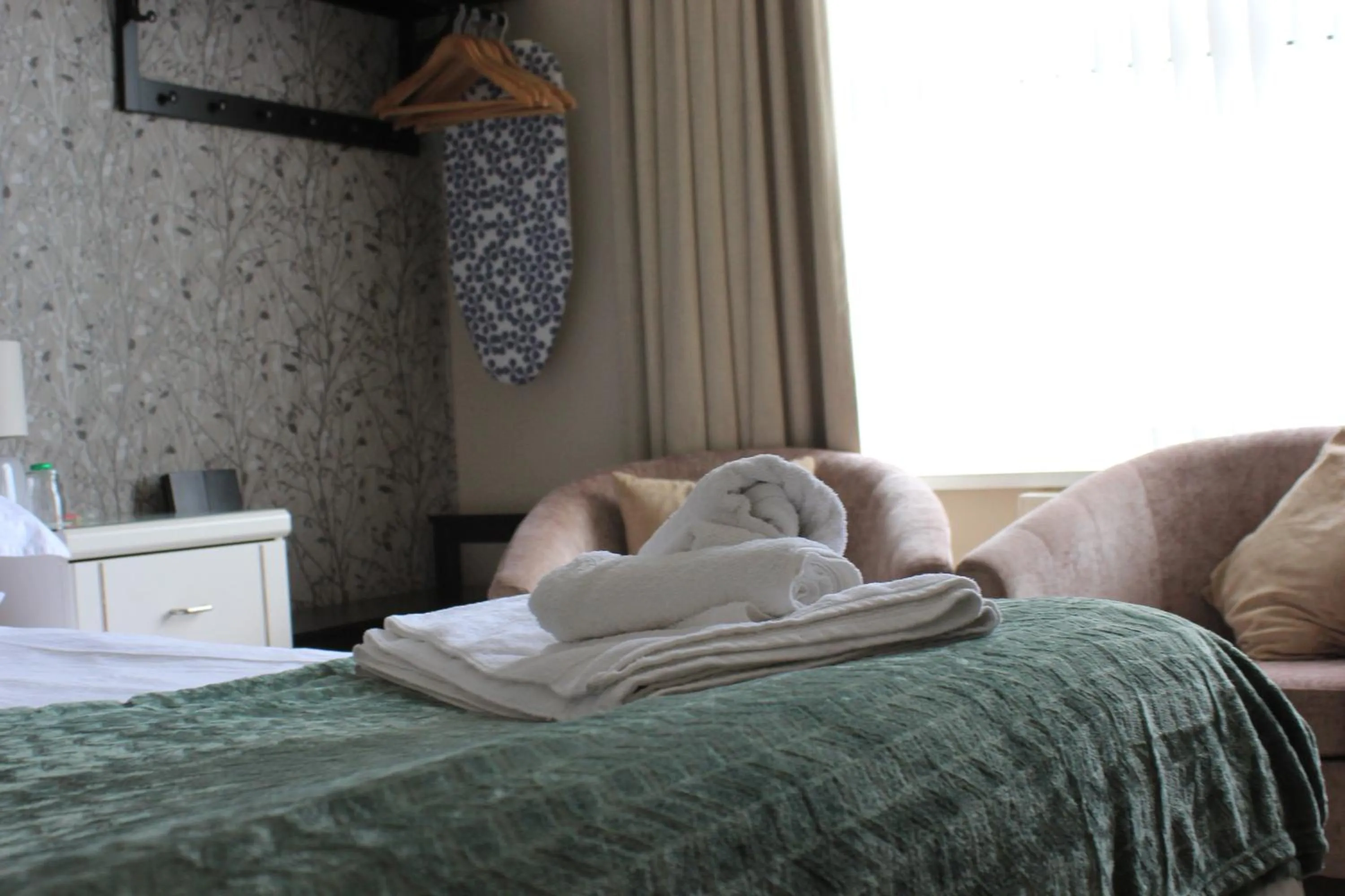 Bed in Merritt Guest House B&B