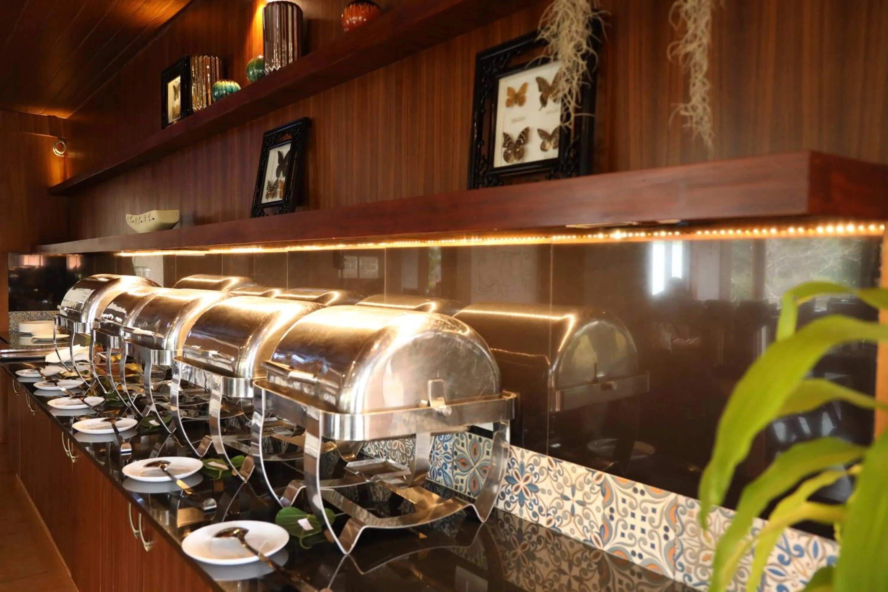 Restaurant/places to eat in CONTOUR ISLAND RESORT & SPA , wayanad