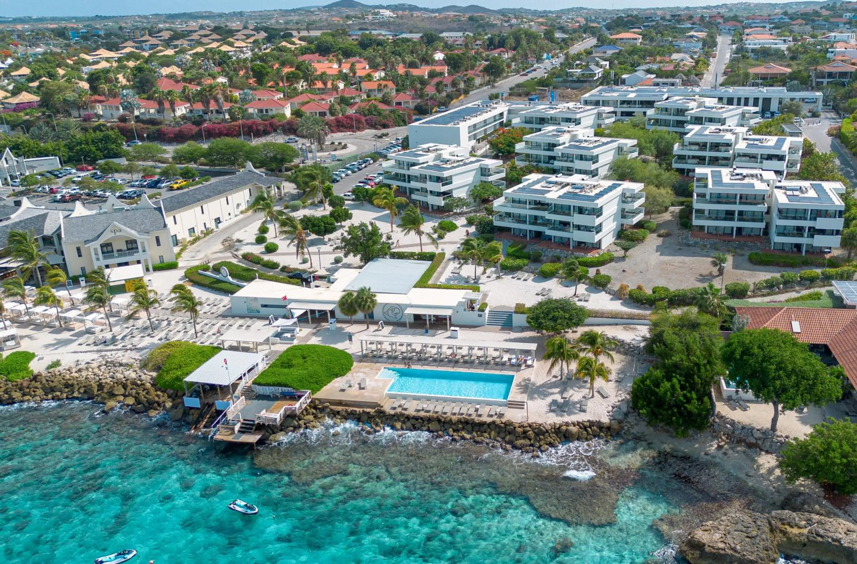 Property building in Papagayo Beach Hotel