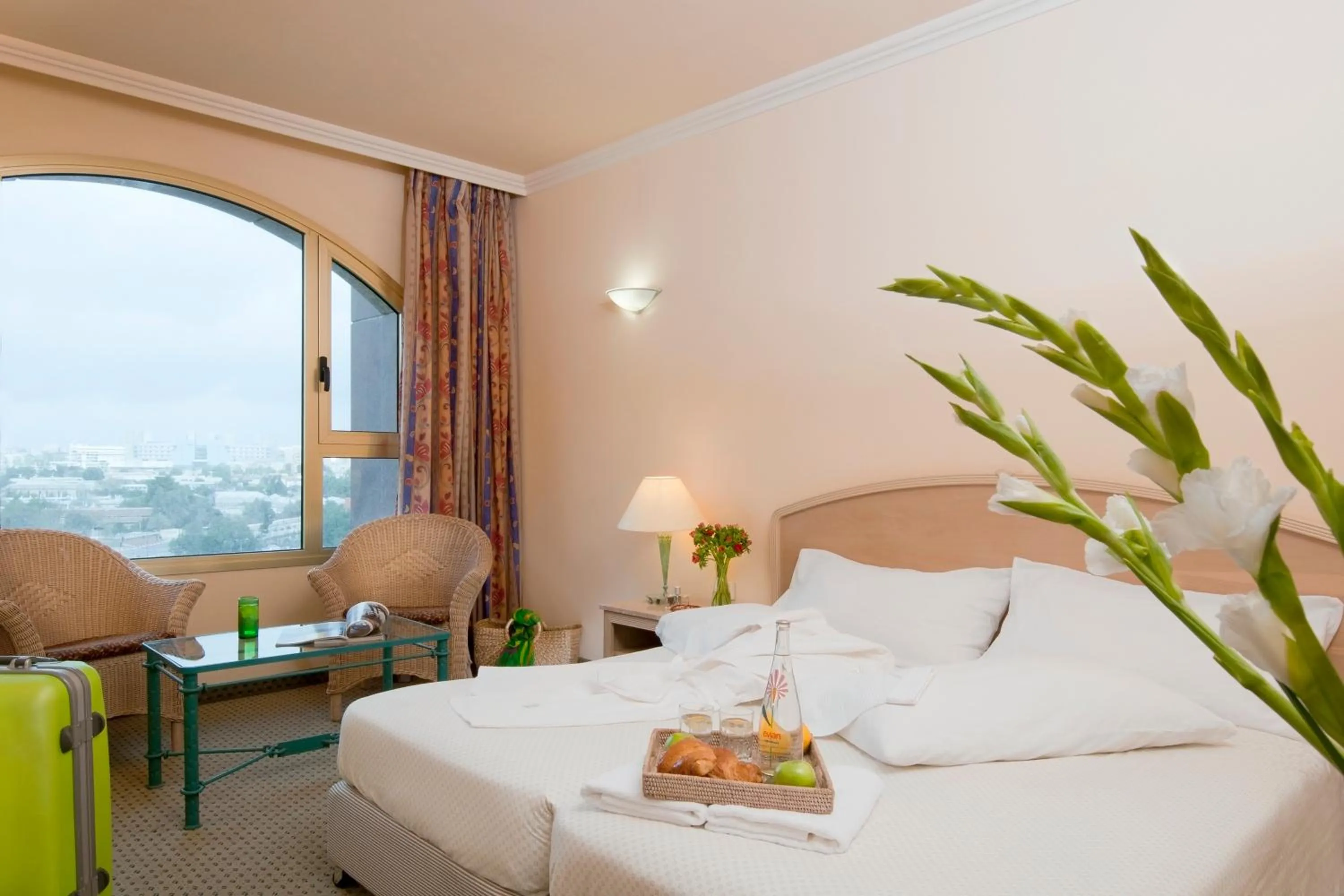 Bed in Leonardo Hotel Negev