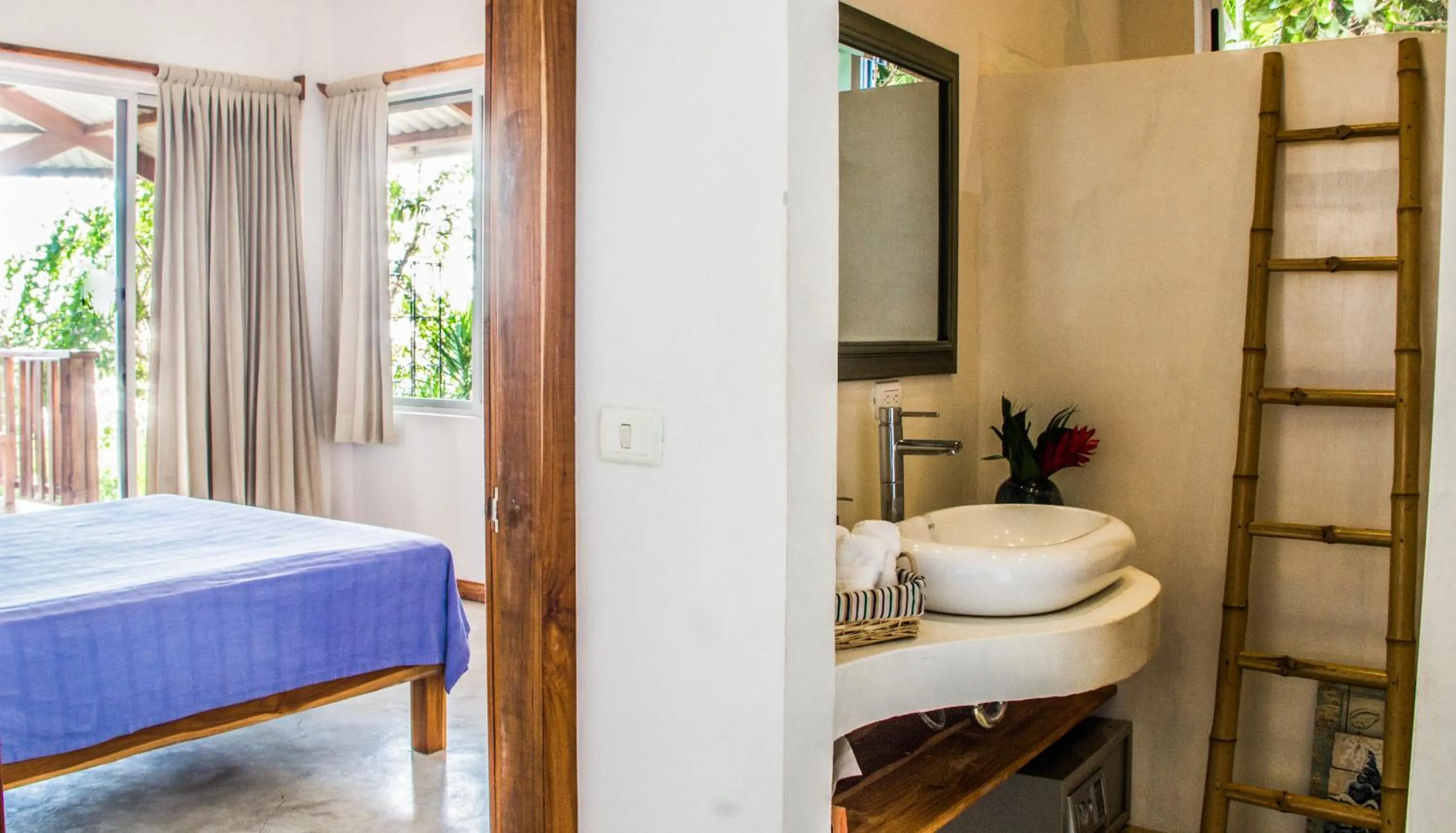 Bathroom in Vista Naranja Ocean View House