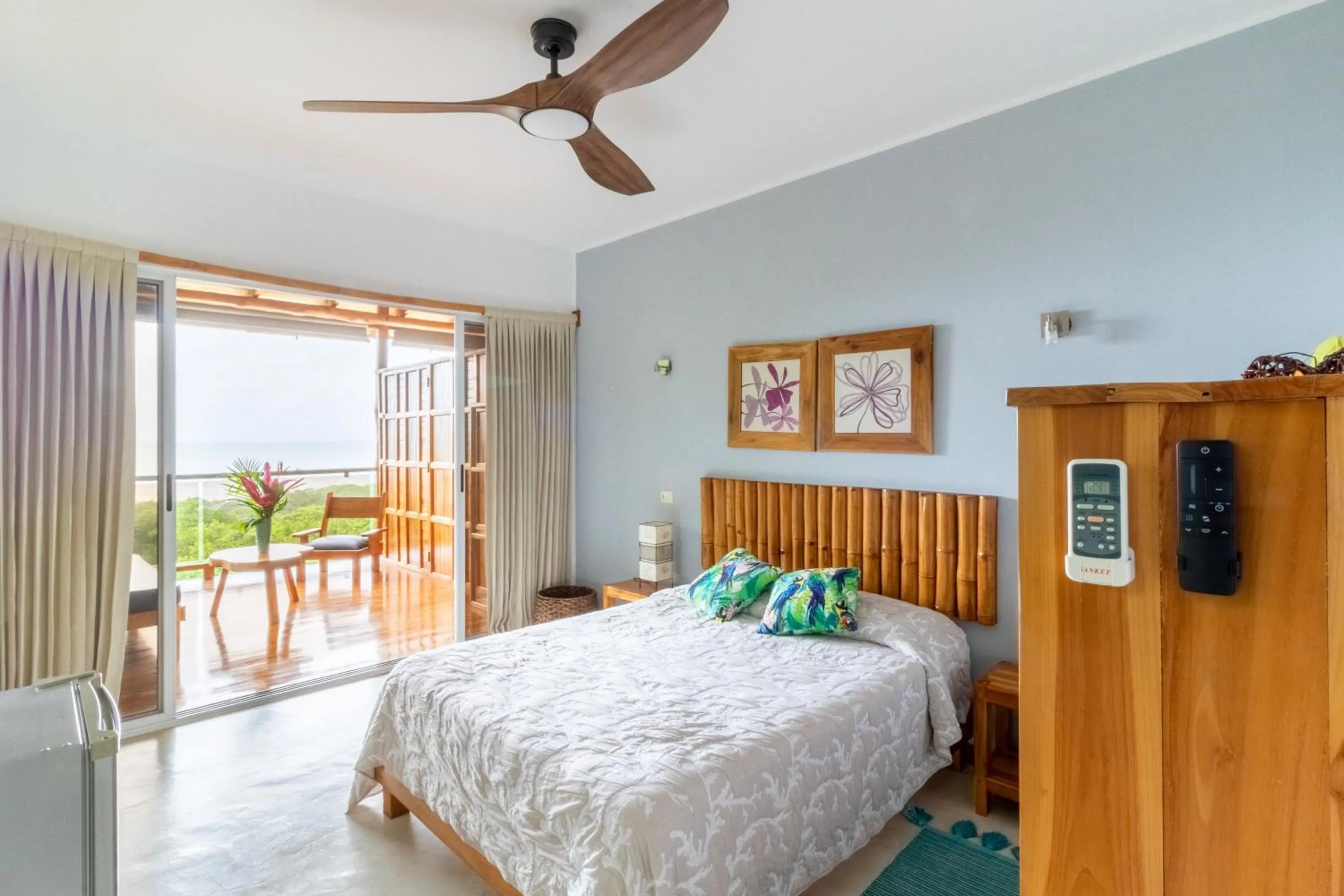 Bedroom in Vista Naranja Ocean View House