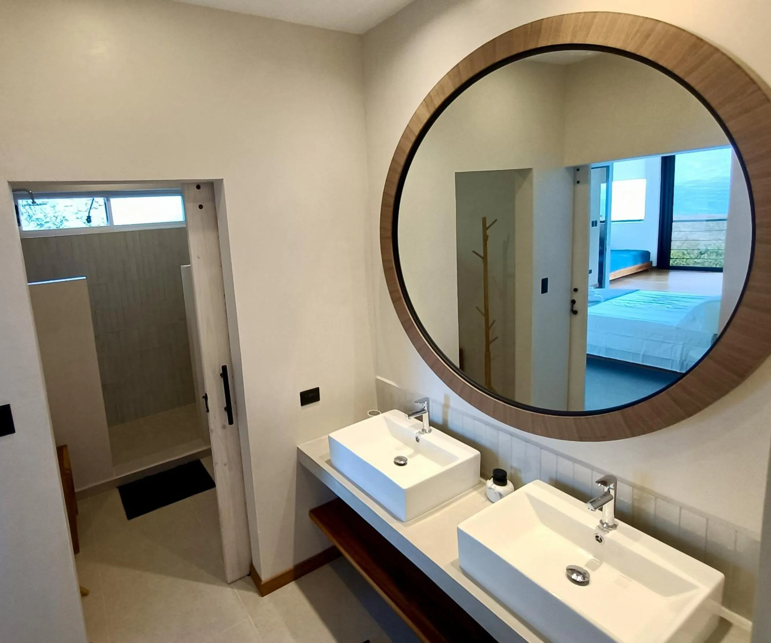 Bathroom in Vista Naranja Ocean View - Suite Apartment