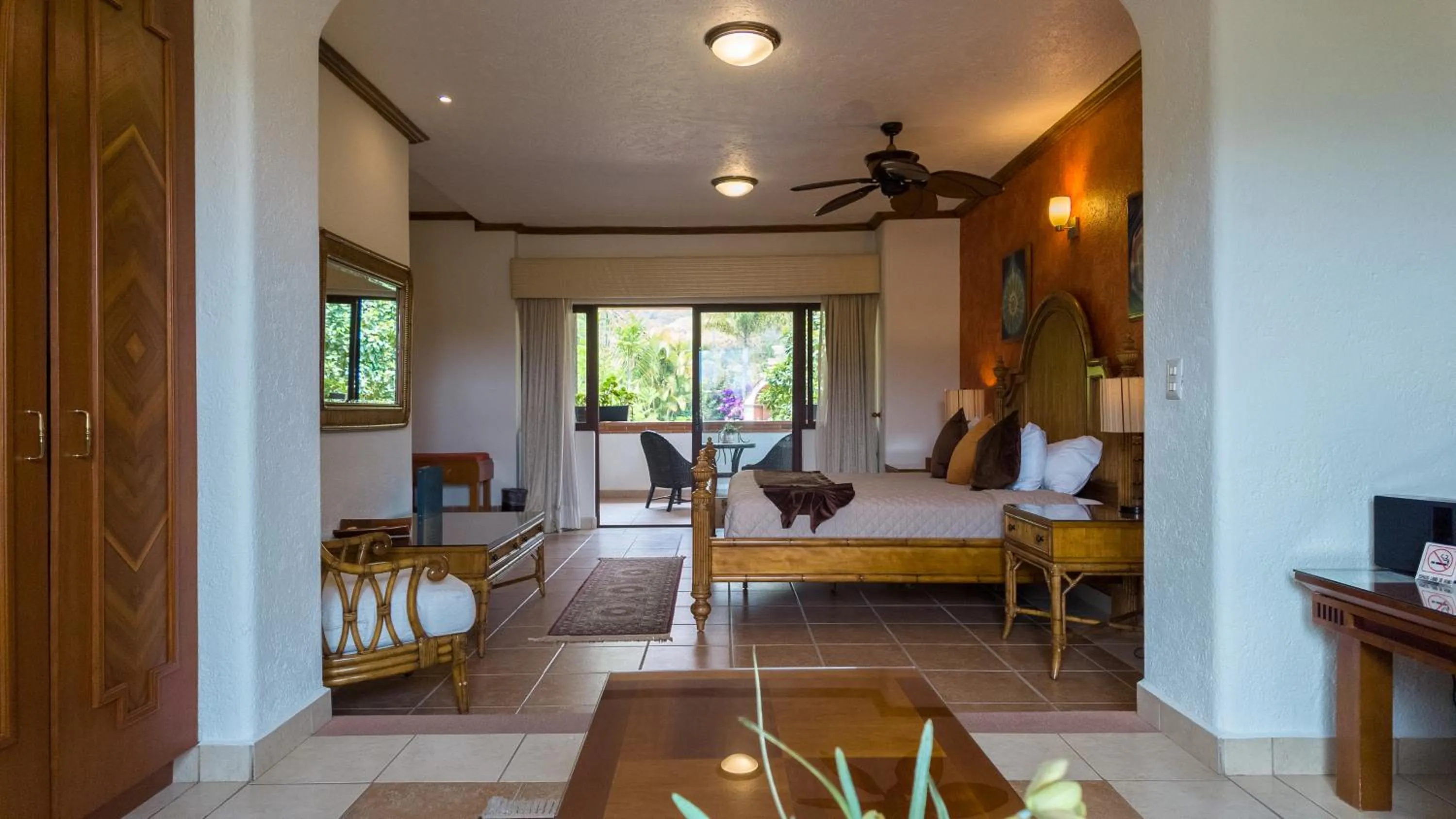 Bedroom, Bed in La Buena Vibra Wellness Resort & Spa