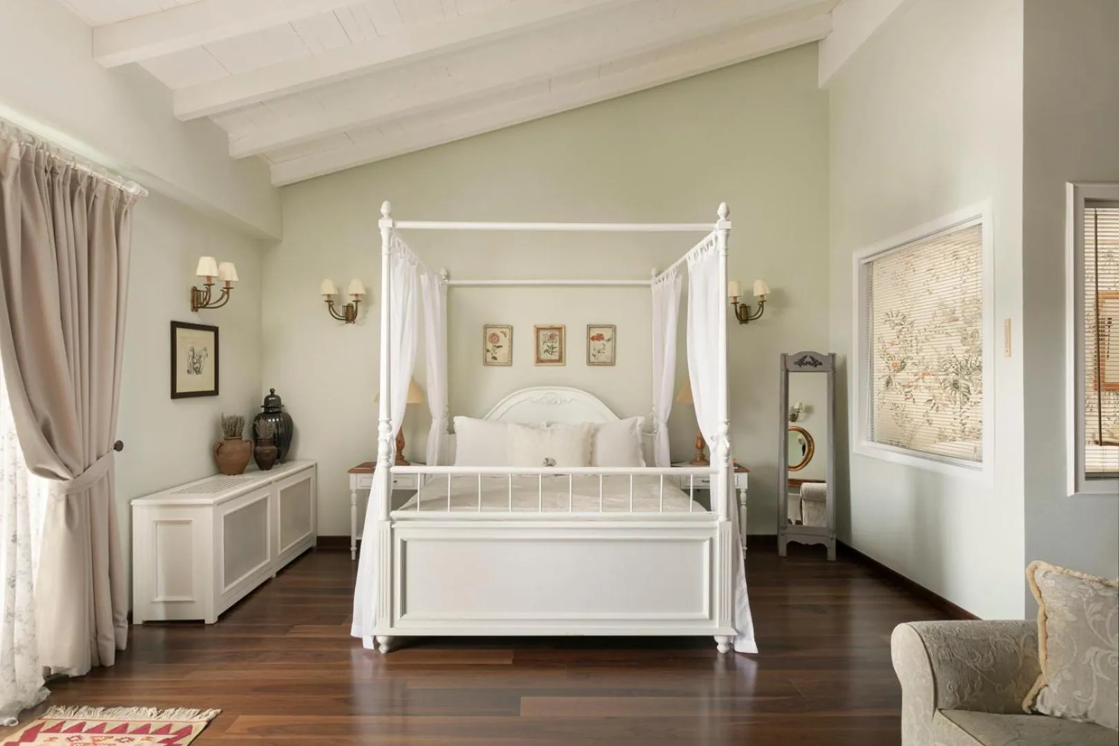 Bed in Casa Lavanda Boutique Hotel