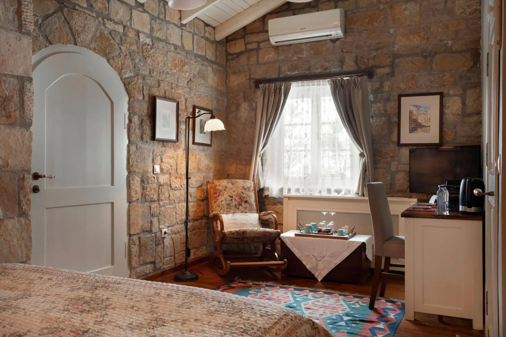 Bed in Casa Lavanda Boutique Hotel