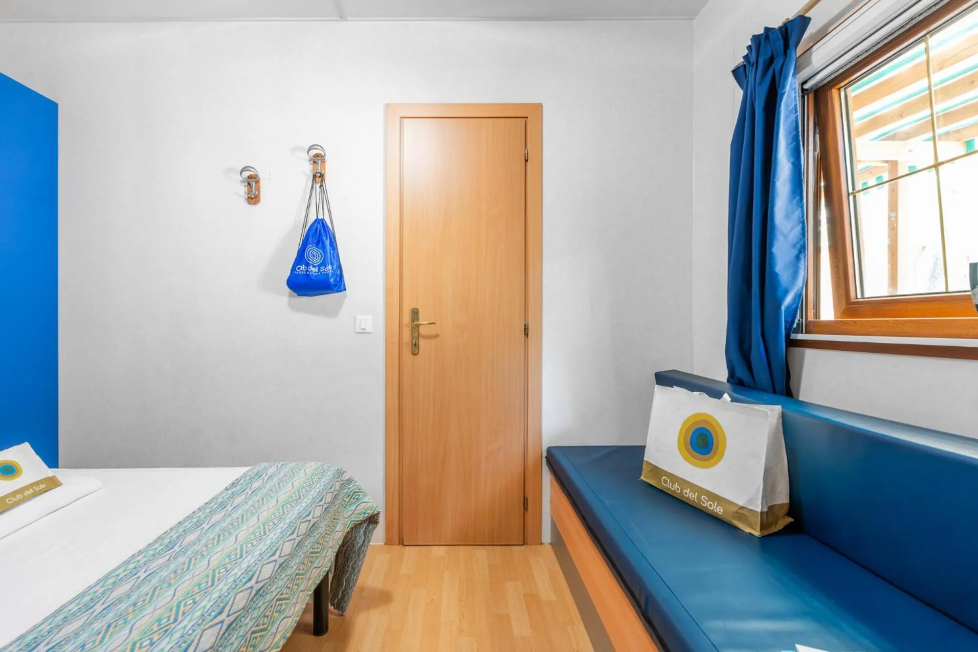 Bedroom, Bed in Club del Sole Marina Romea Easy Camping Village