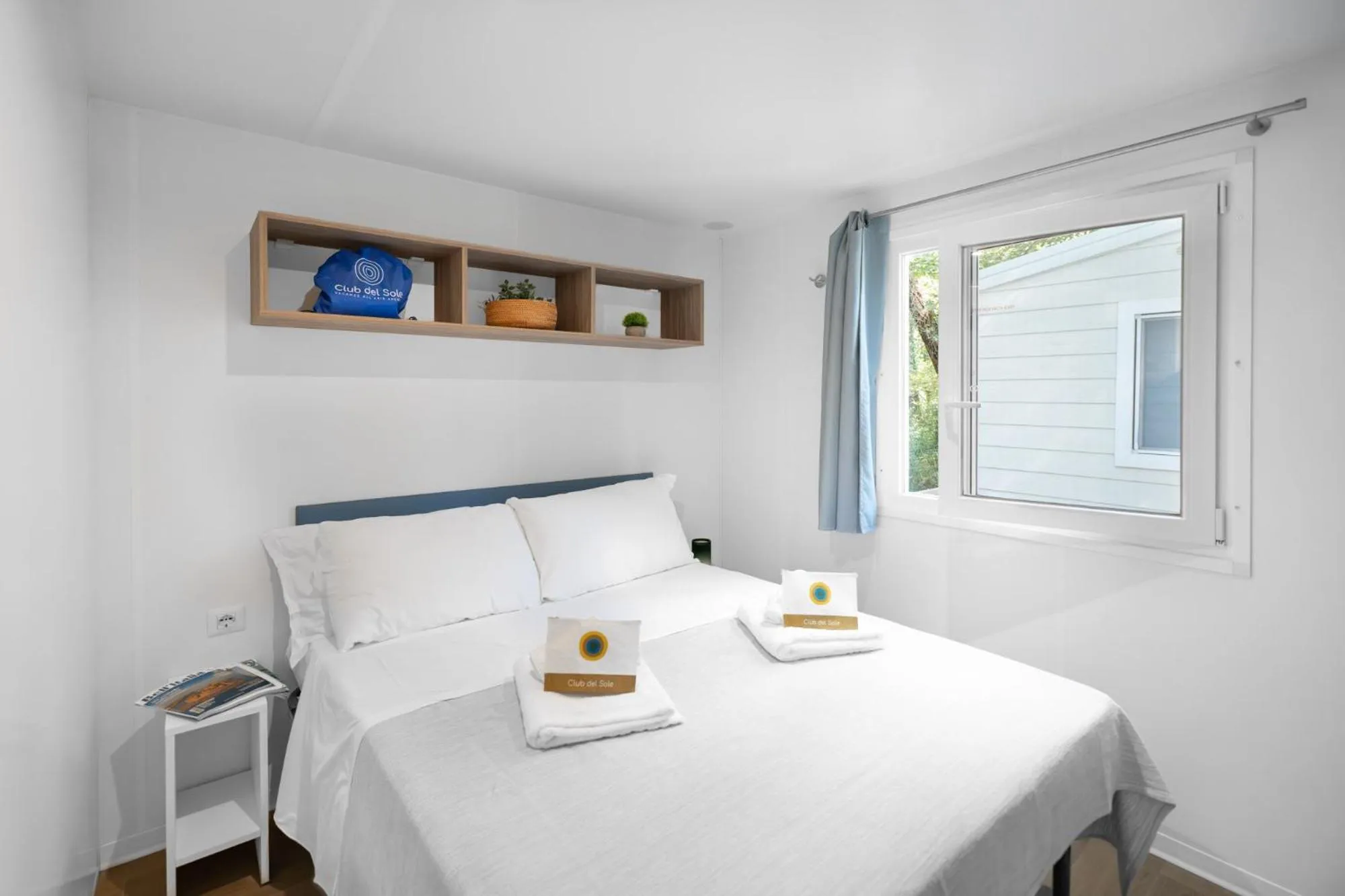 Bedroom, Bed in Club del Sole Marina Romea Easy Camping Village