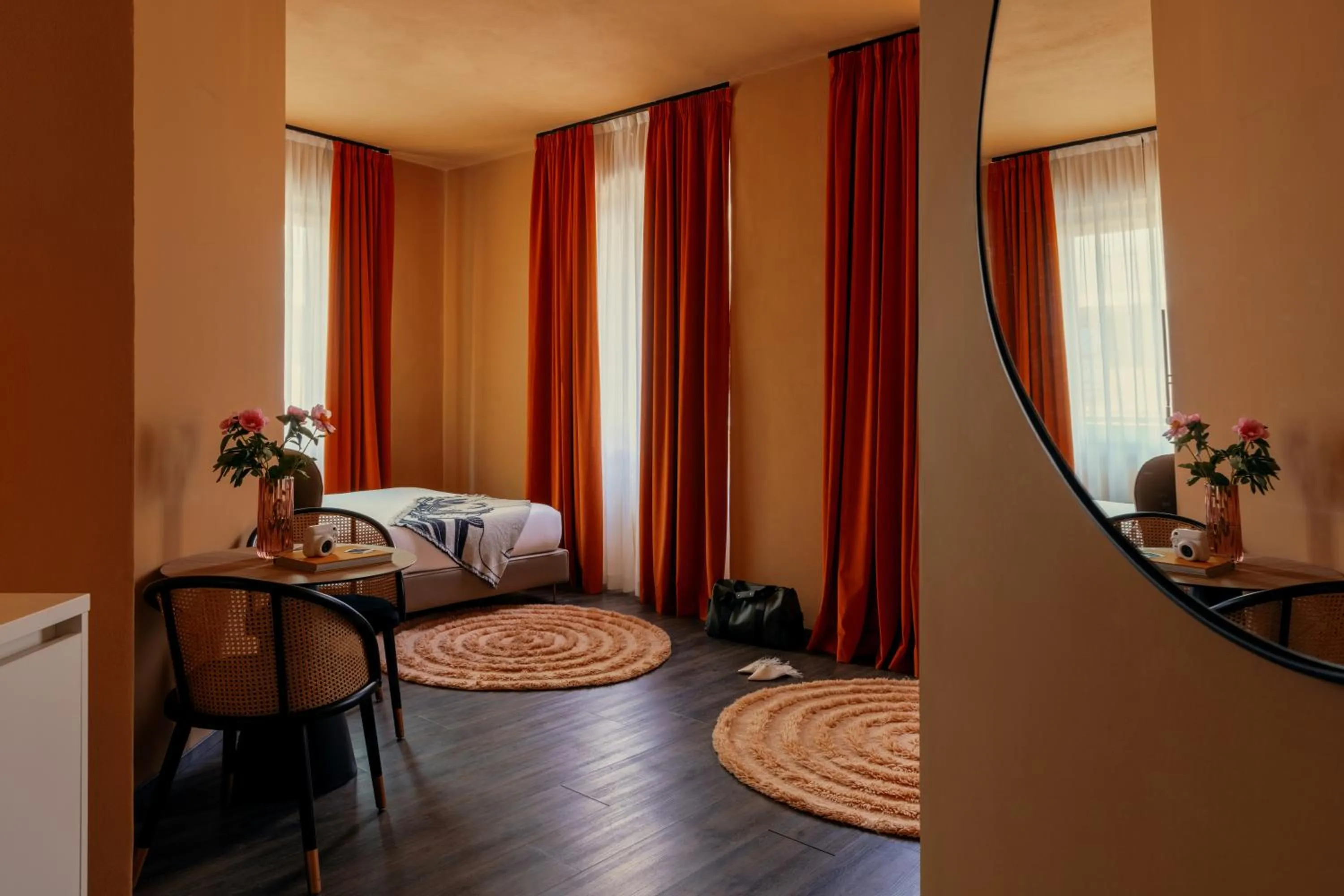 Bed in Bob W Milan Ticinese