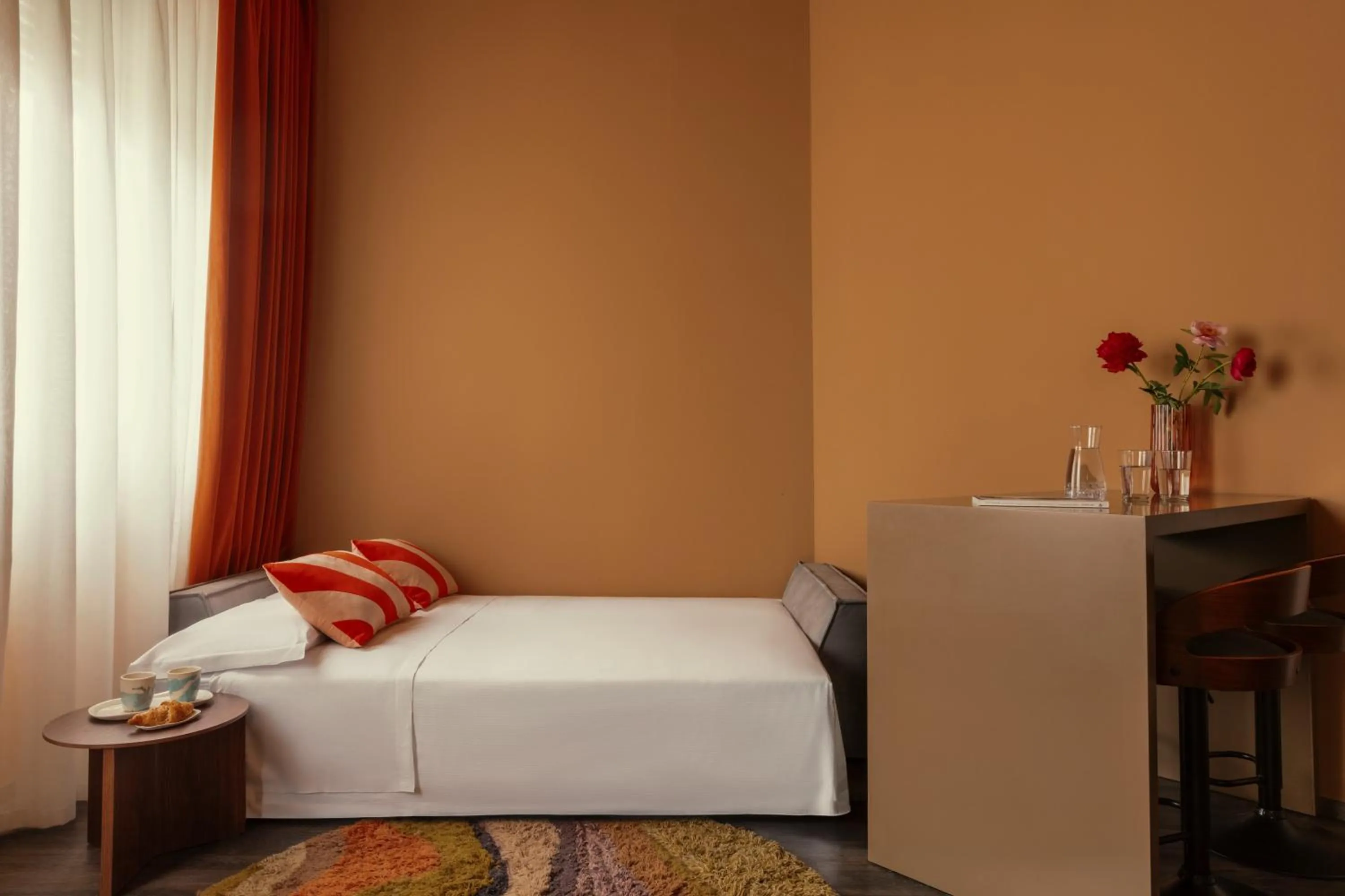 Bed in Bob W Milan Ticinese