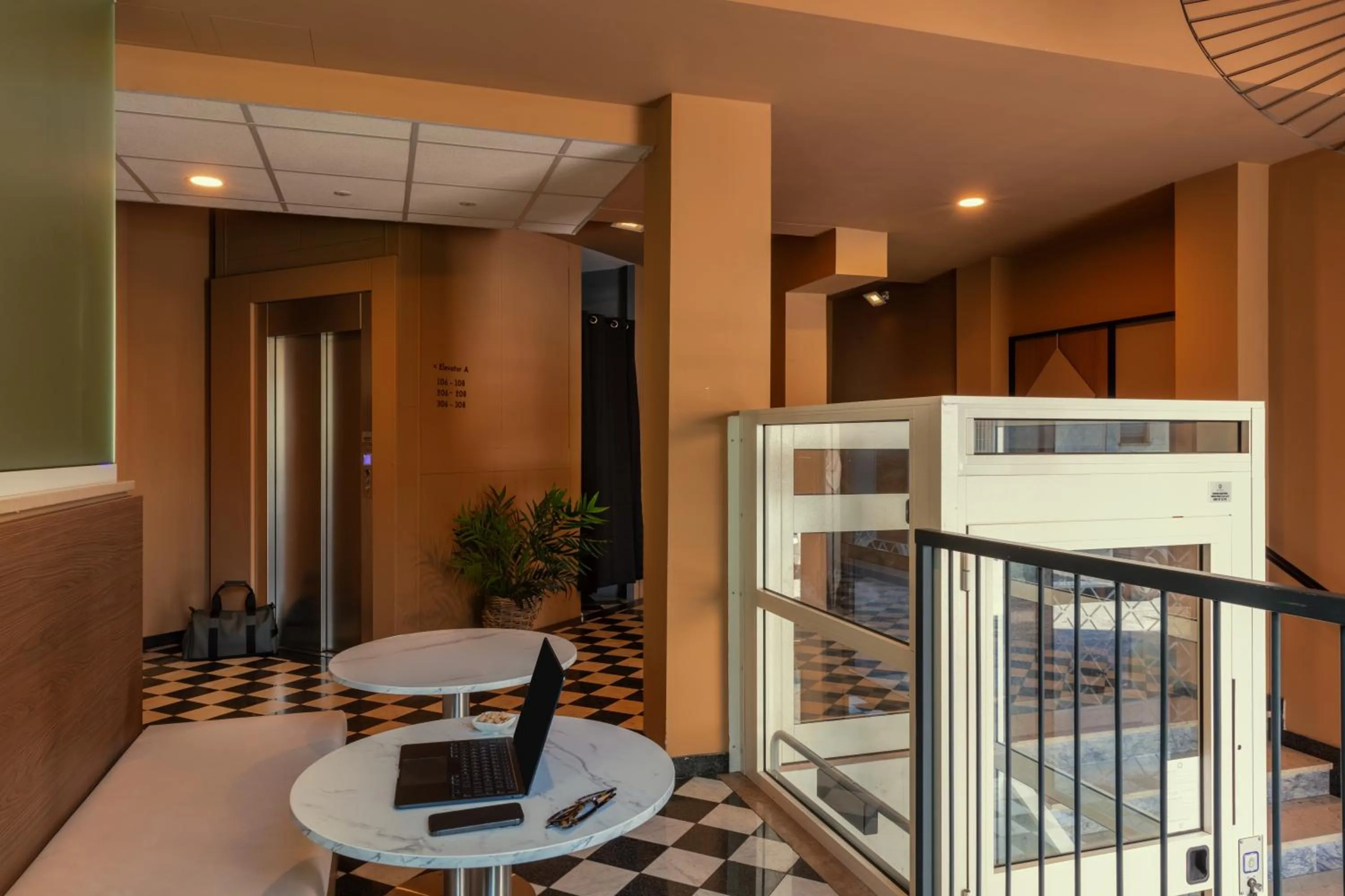 Lobby or reception in Bob W Milan Ticinese