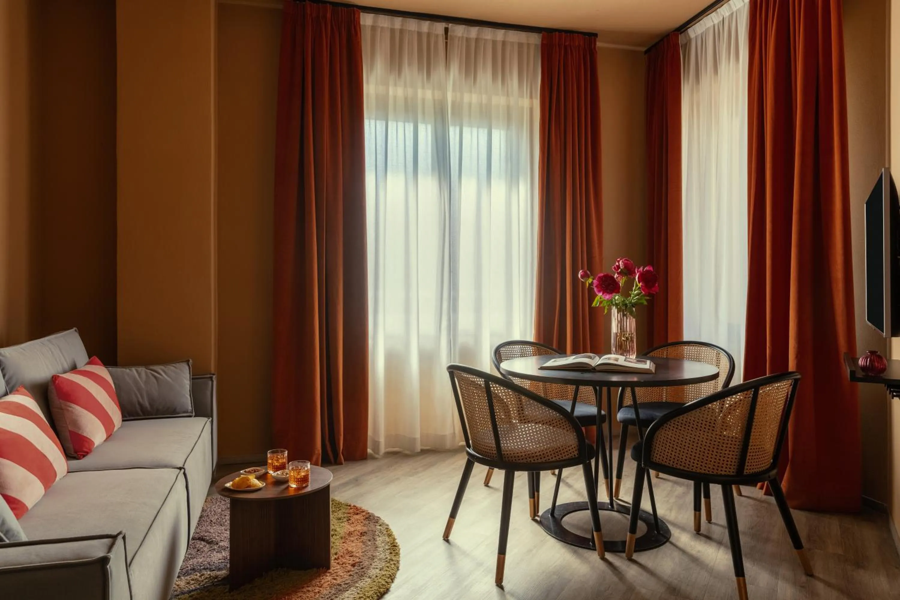 TV and multimedia in Bob W Milan Ticinese