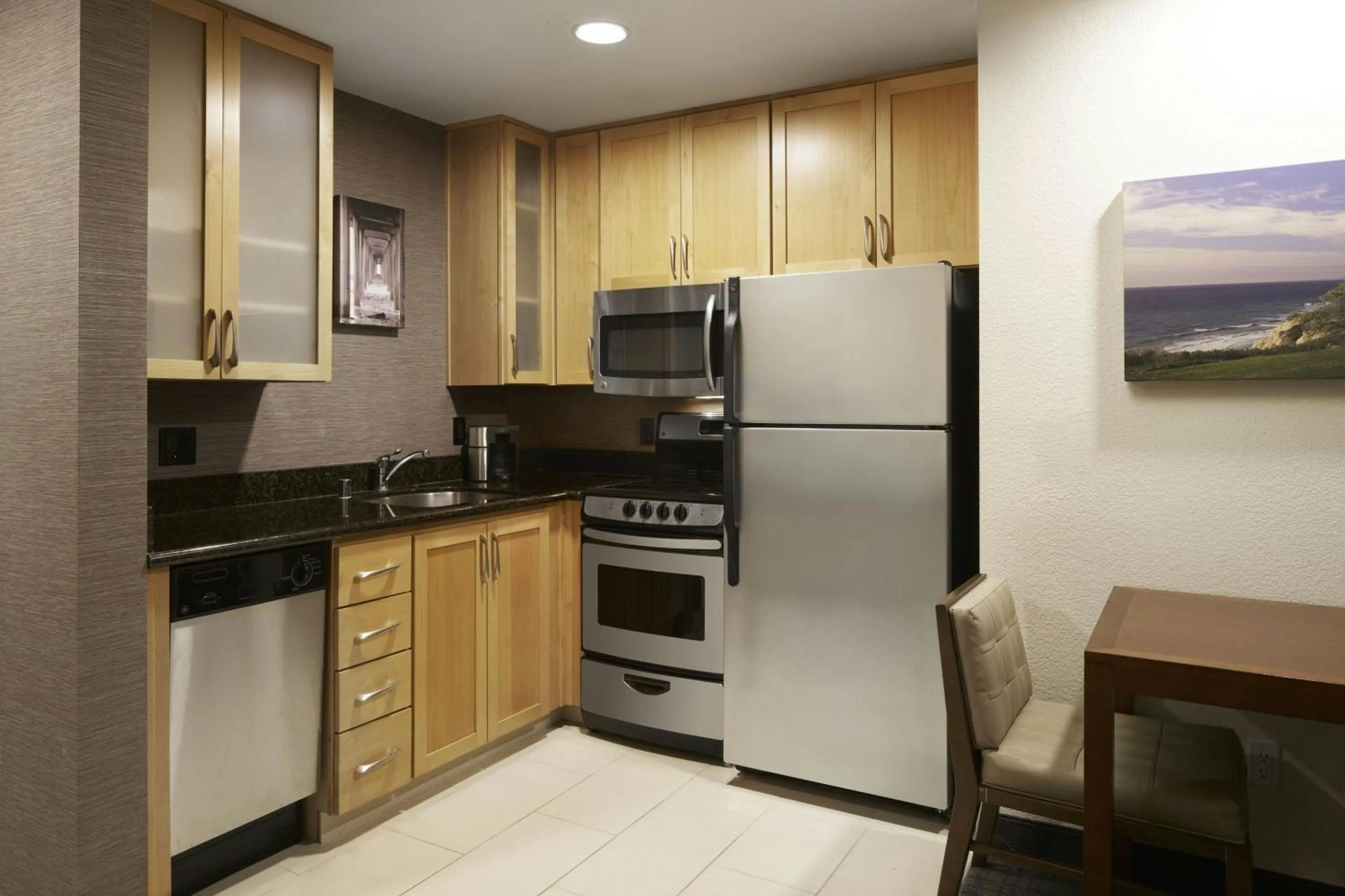 Bedroom in Residence Inn San Diego Del Mar