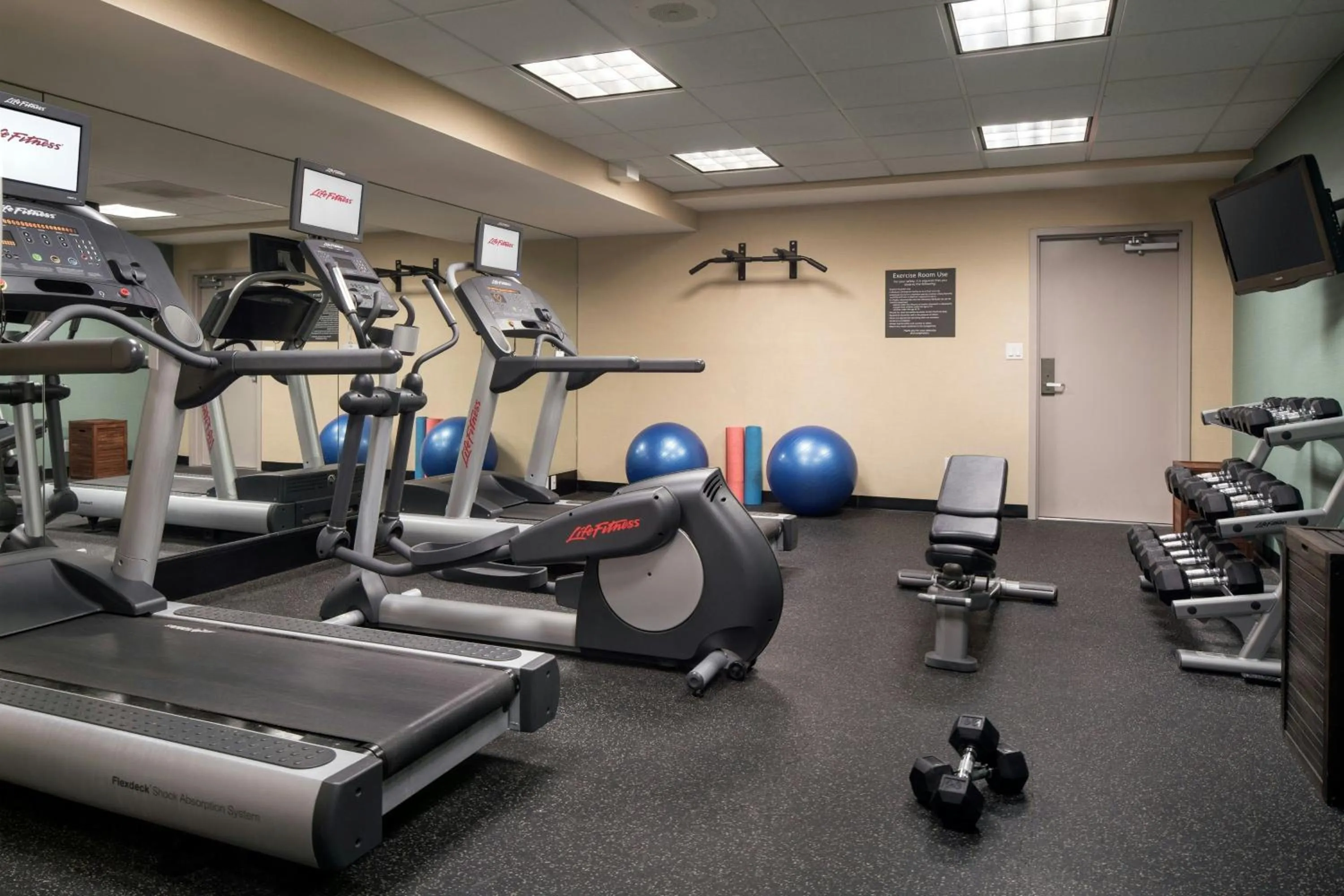 Fitness centre/facilities in Residence Inn San Diego Del Mar