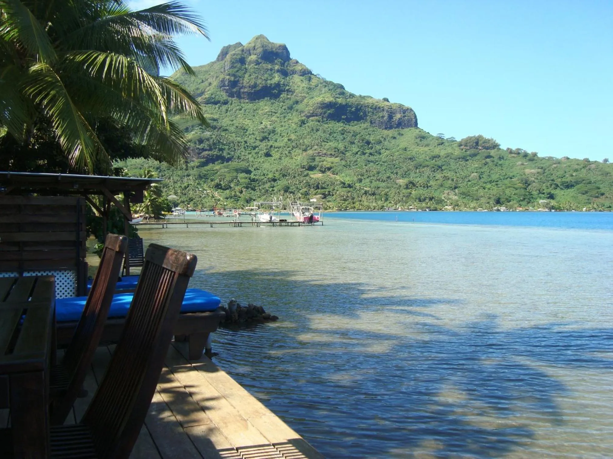 Mountain view in Bora Bora Bungalove