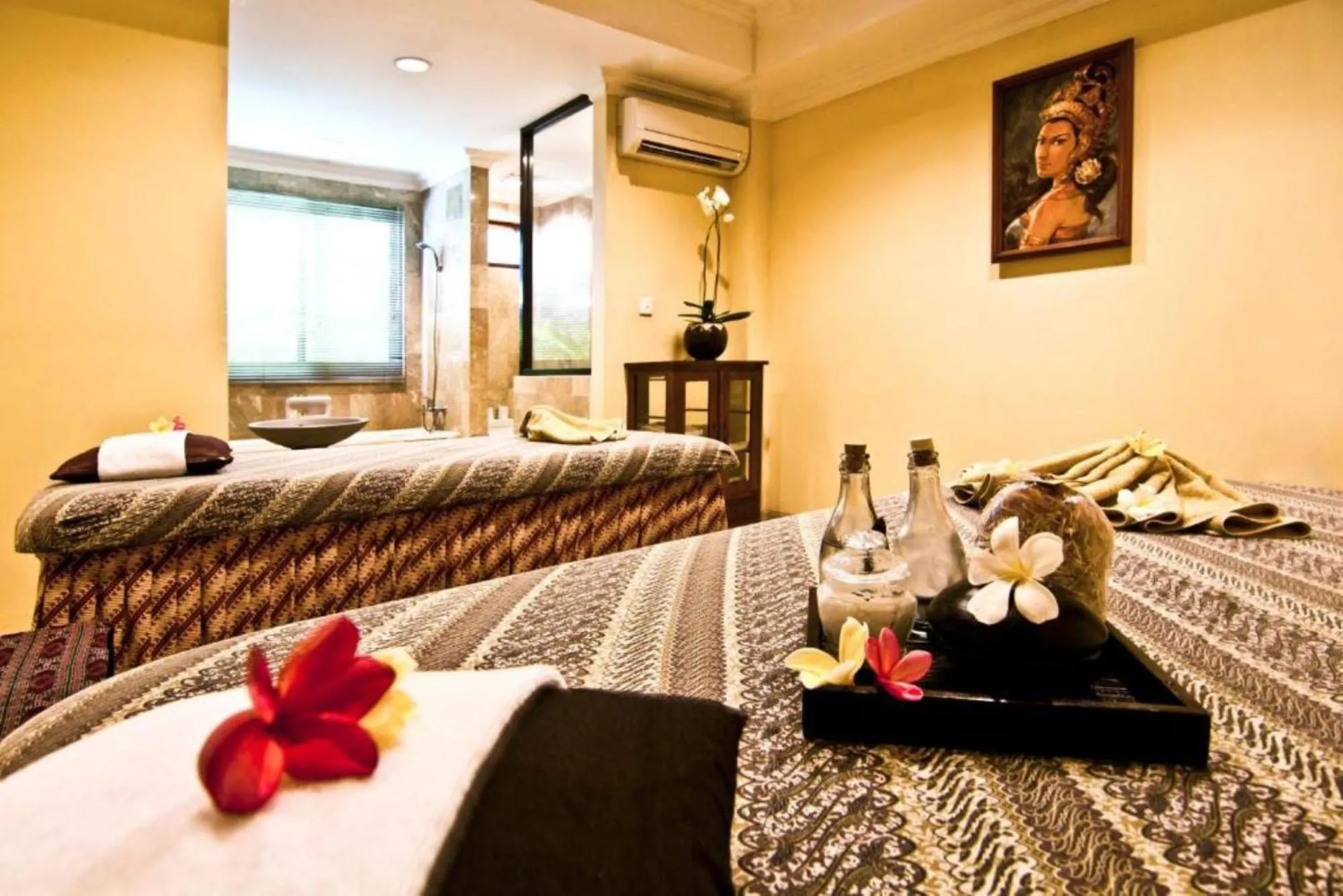 Spa and wellness centre/facilities, Bed in Hotel Kumala Pantai