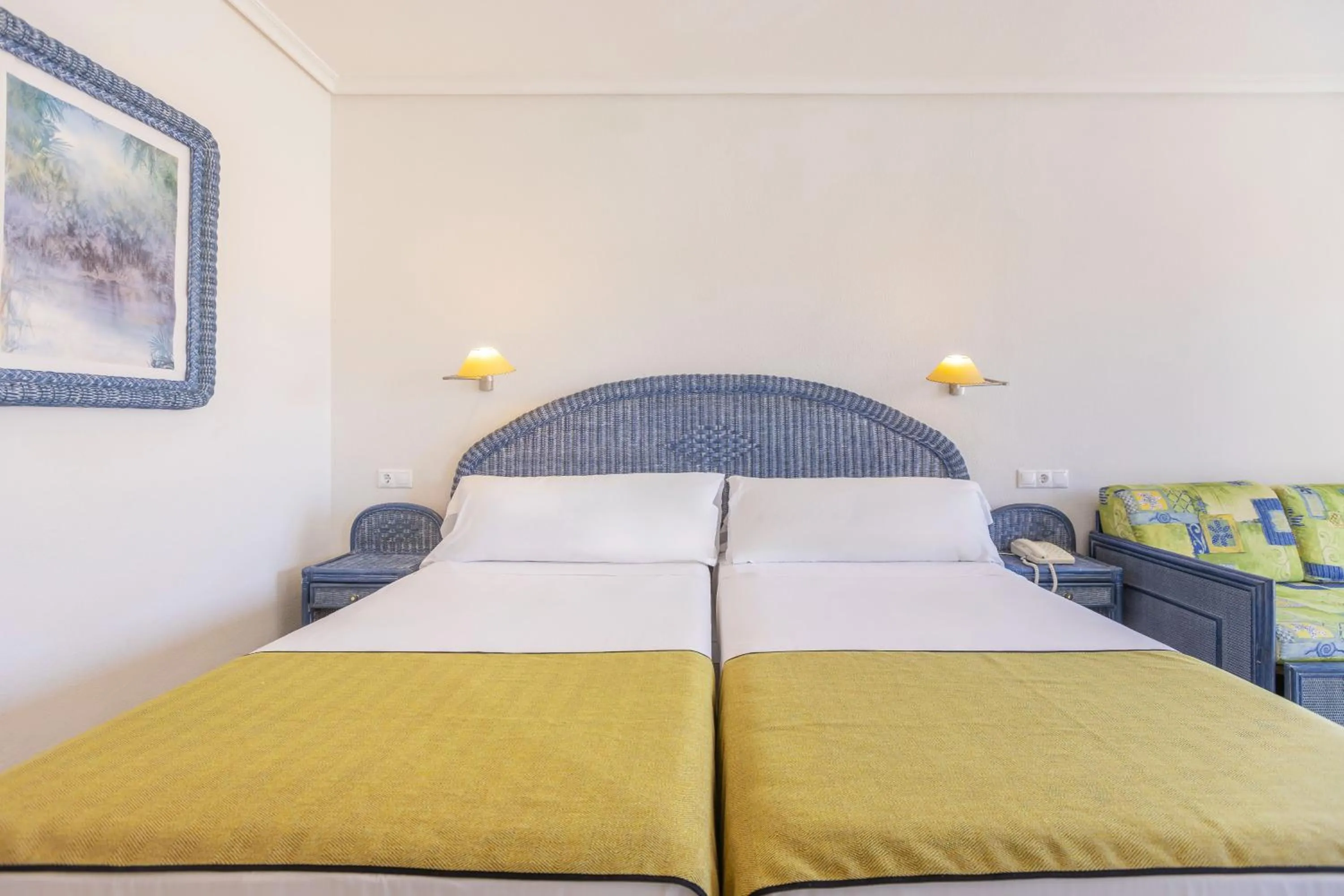 Bedroom, Bed in Moon Dreams Roquetas