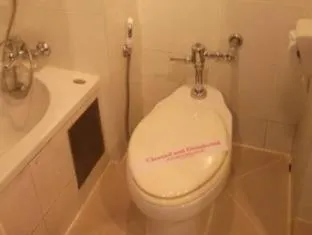 Sing Golden Place Hotel