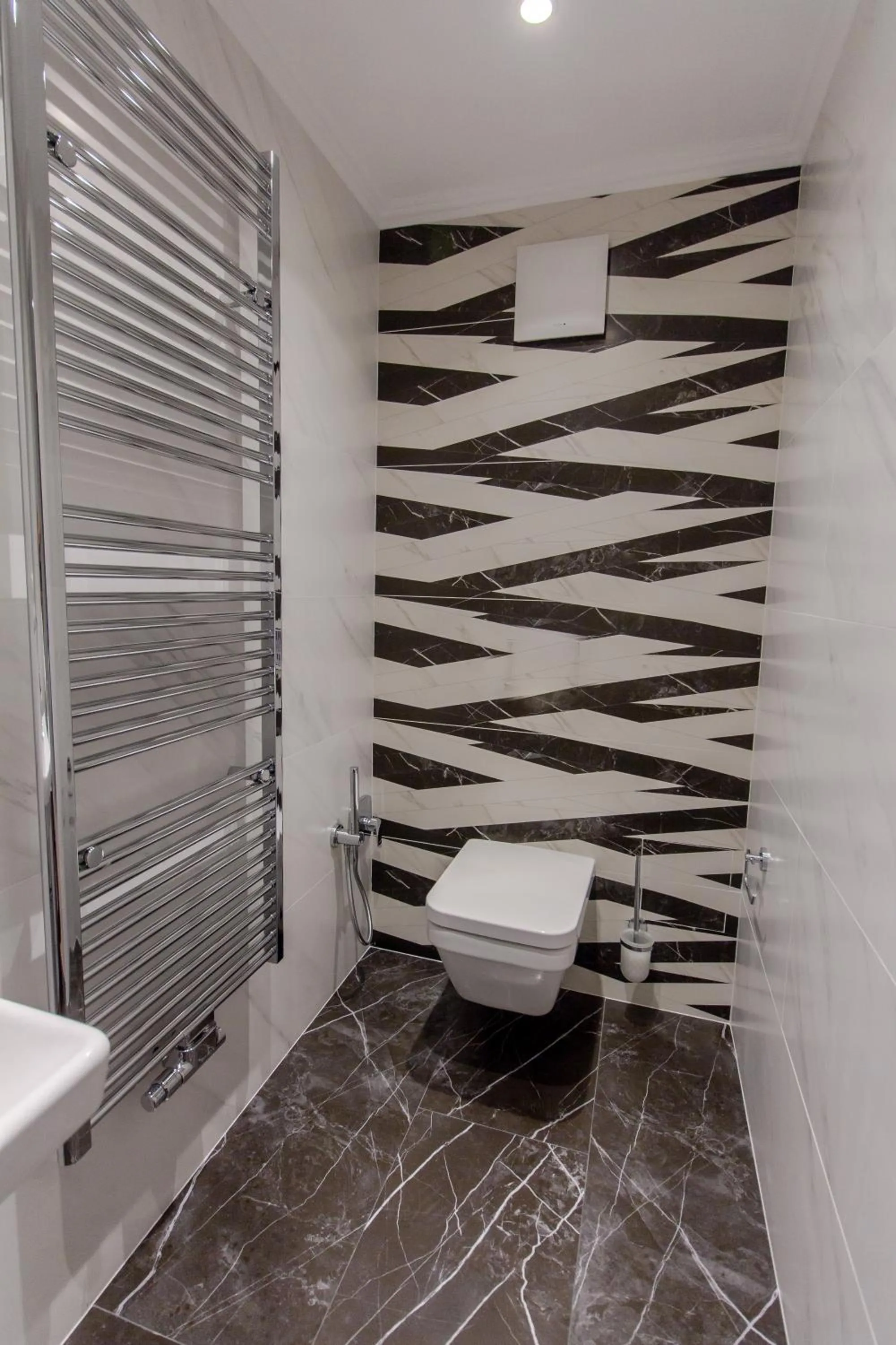 Toilet in Reichel-Appartements