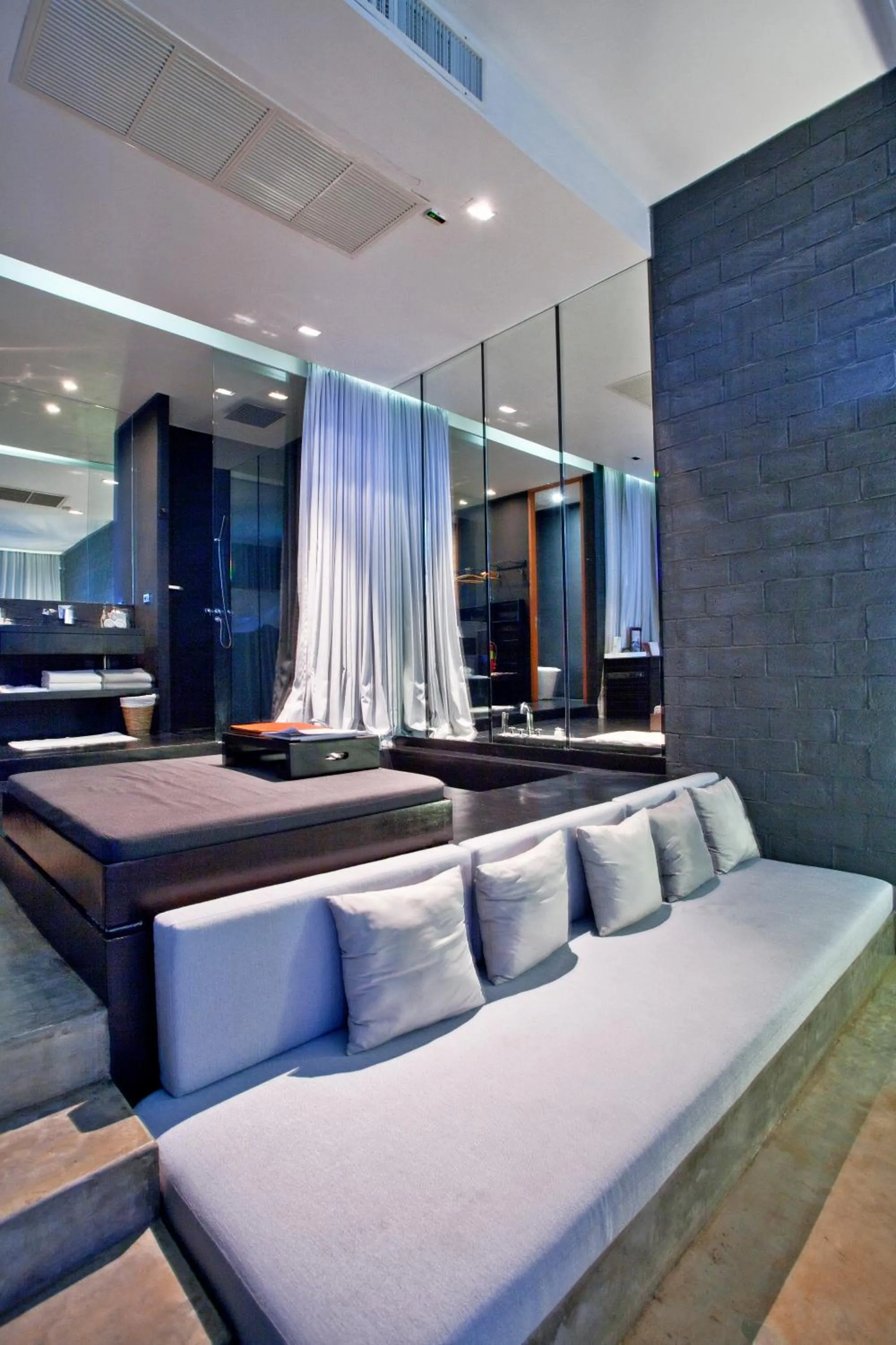 Shower in Sala Khaoyai