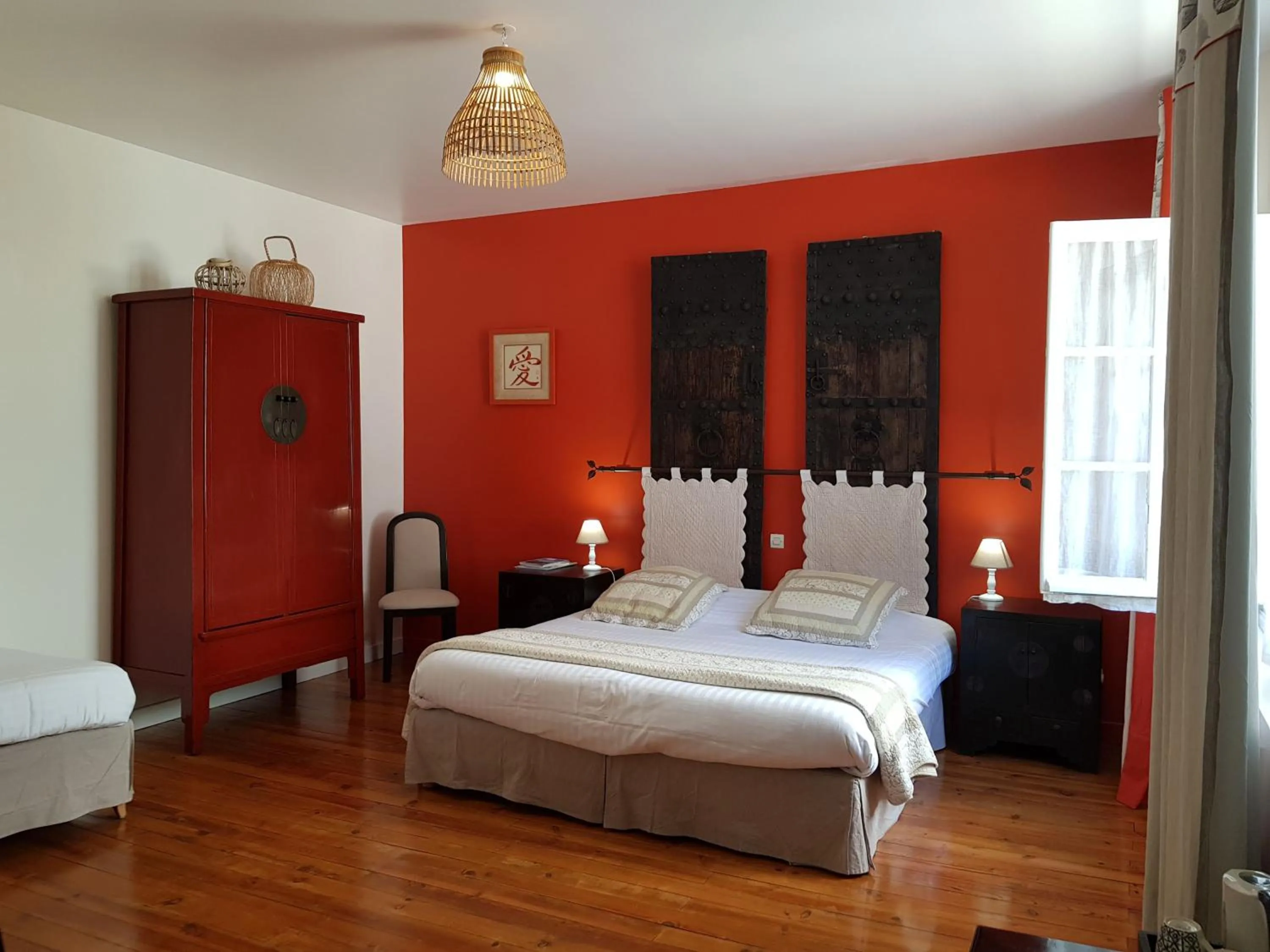 Property building, Bed in Domaine de l'Oie Rouge