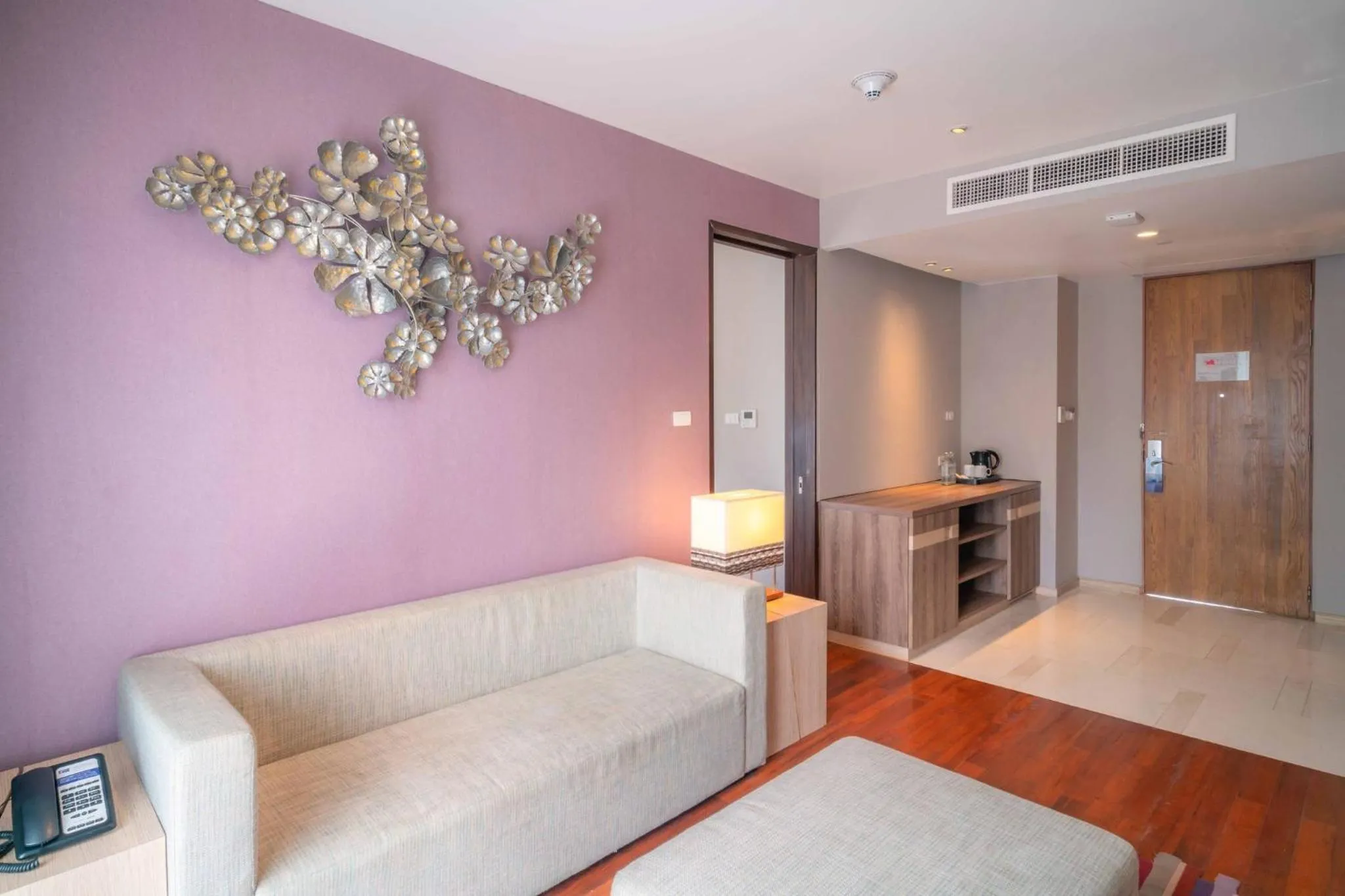 Bedroom, Bed in Holiday Inn Express Phuket Patong Beach Central by IHG