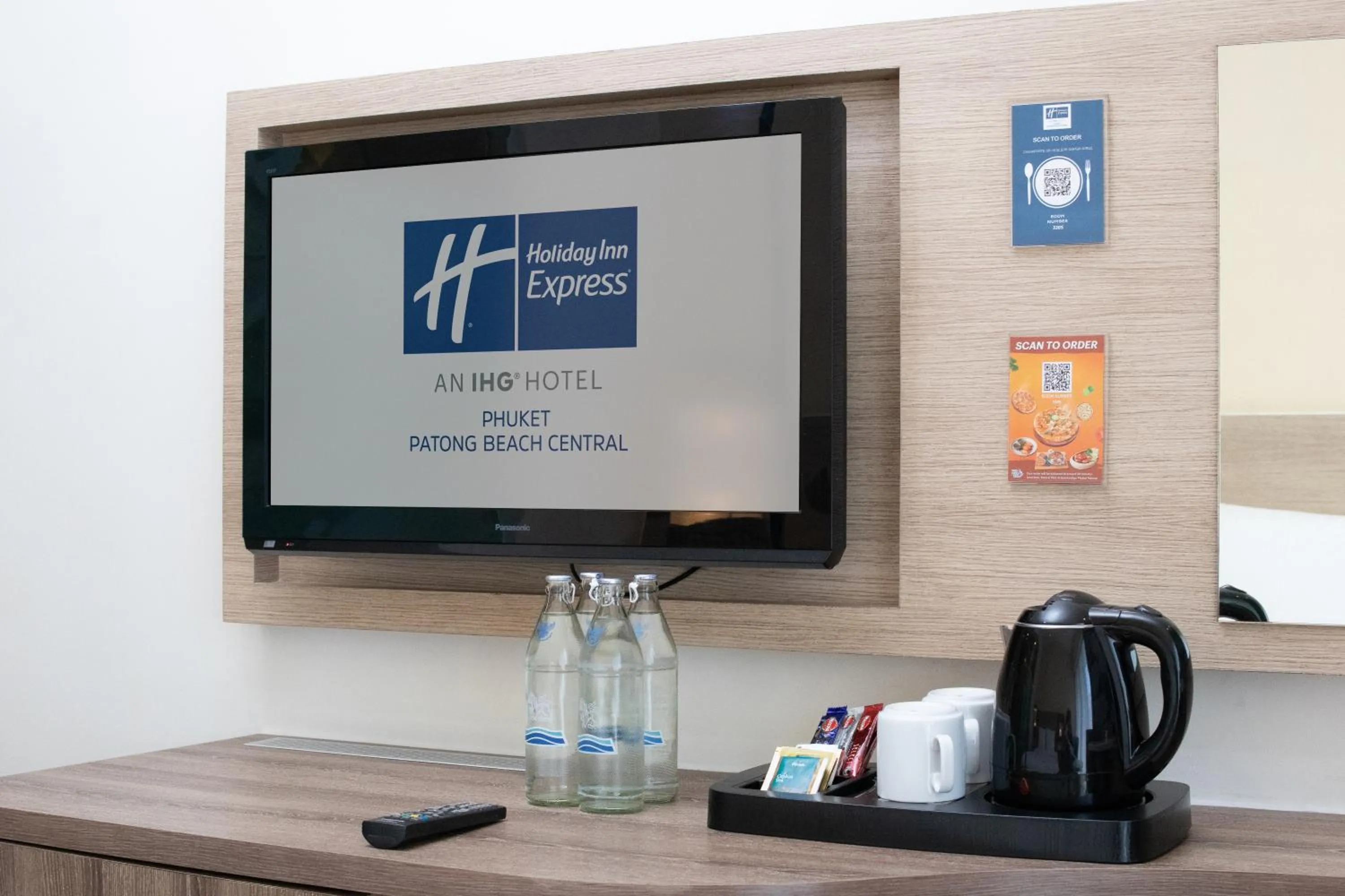 Coffee/tea facilities in Holiday Inn Express Phuket Patong Beach Central by IHG